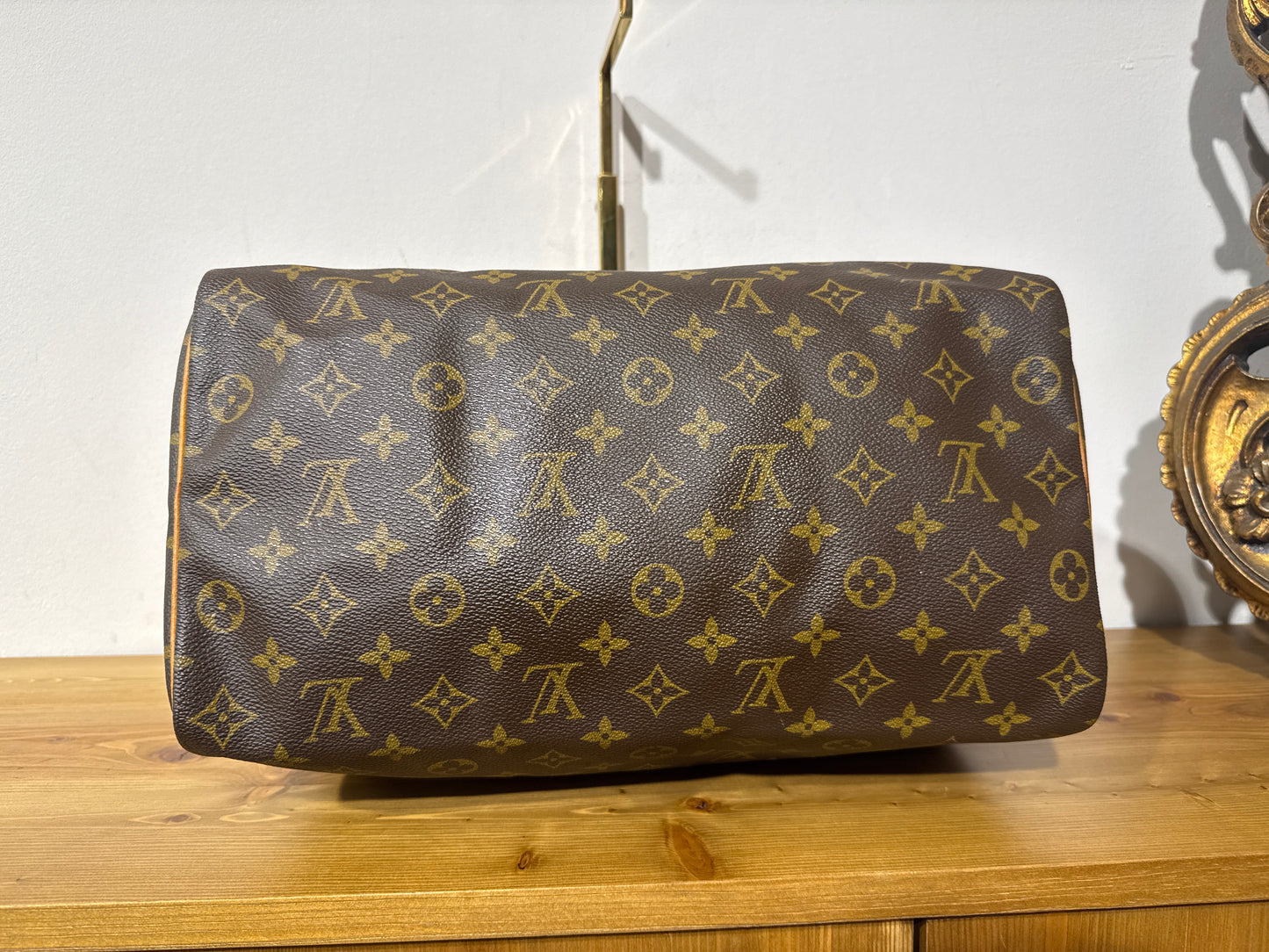 Louis Vuitton Speedy 35 Monogram