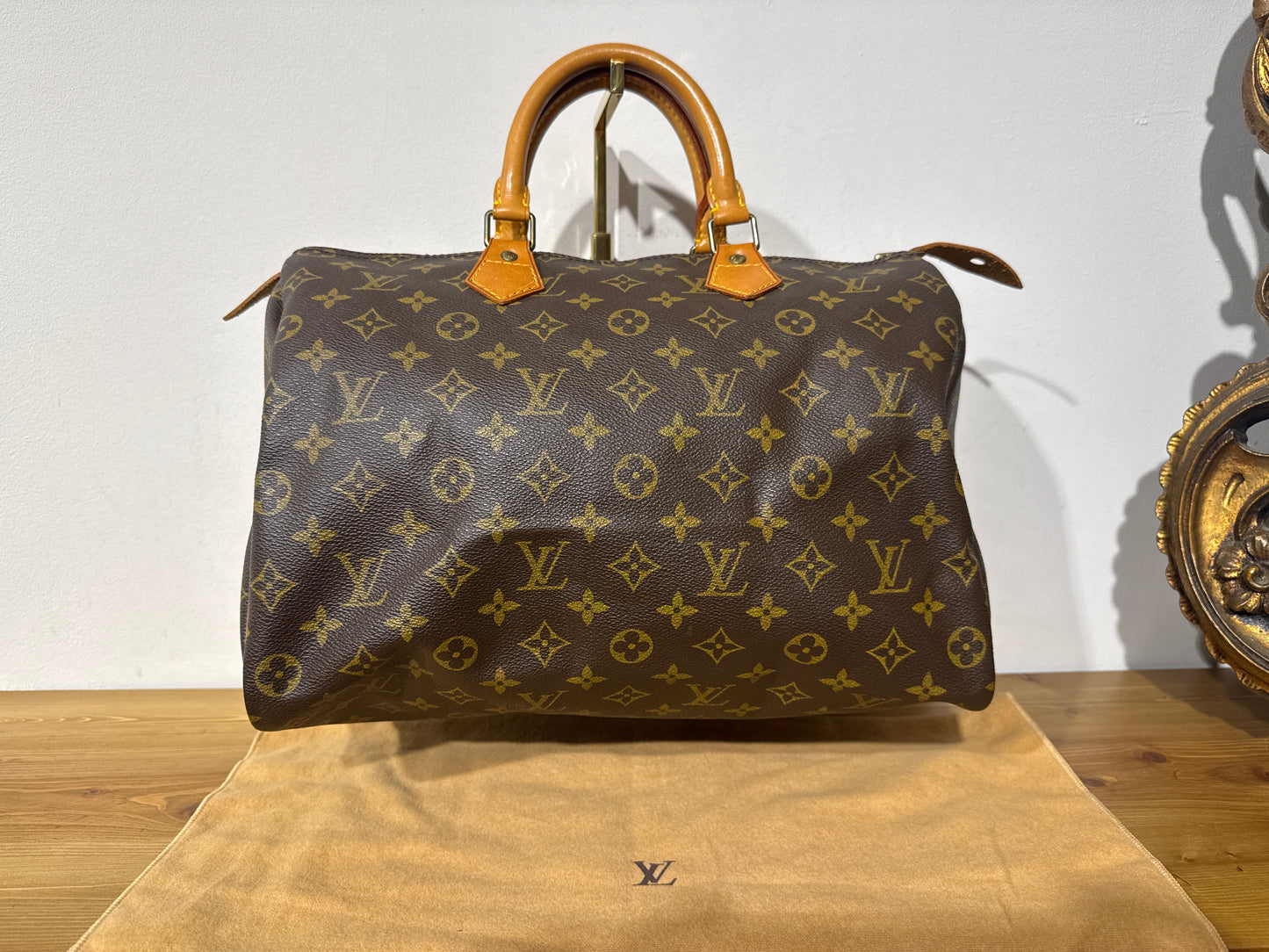 Louis Vuitton Speedy 35 Monogram