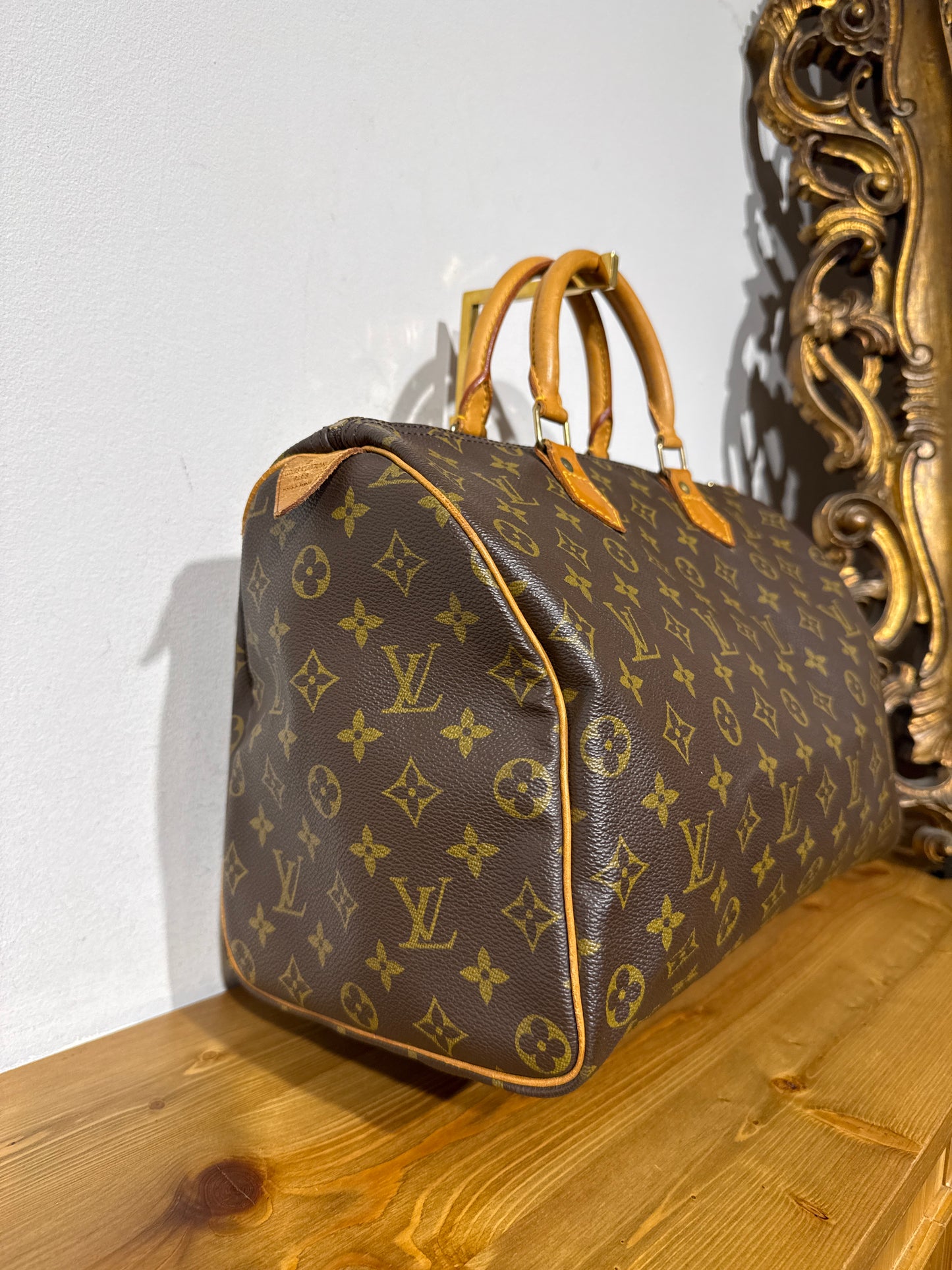 Louis Vuitton Speedy 35 Monogram