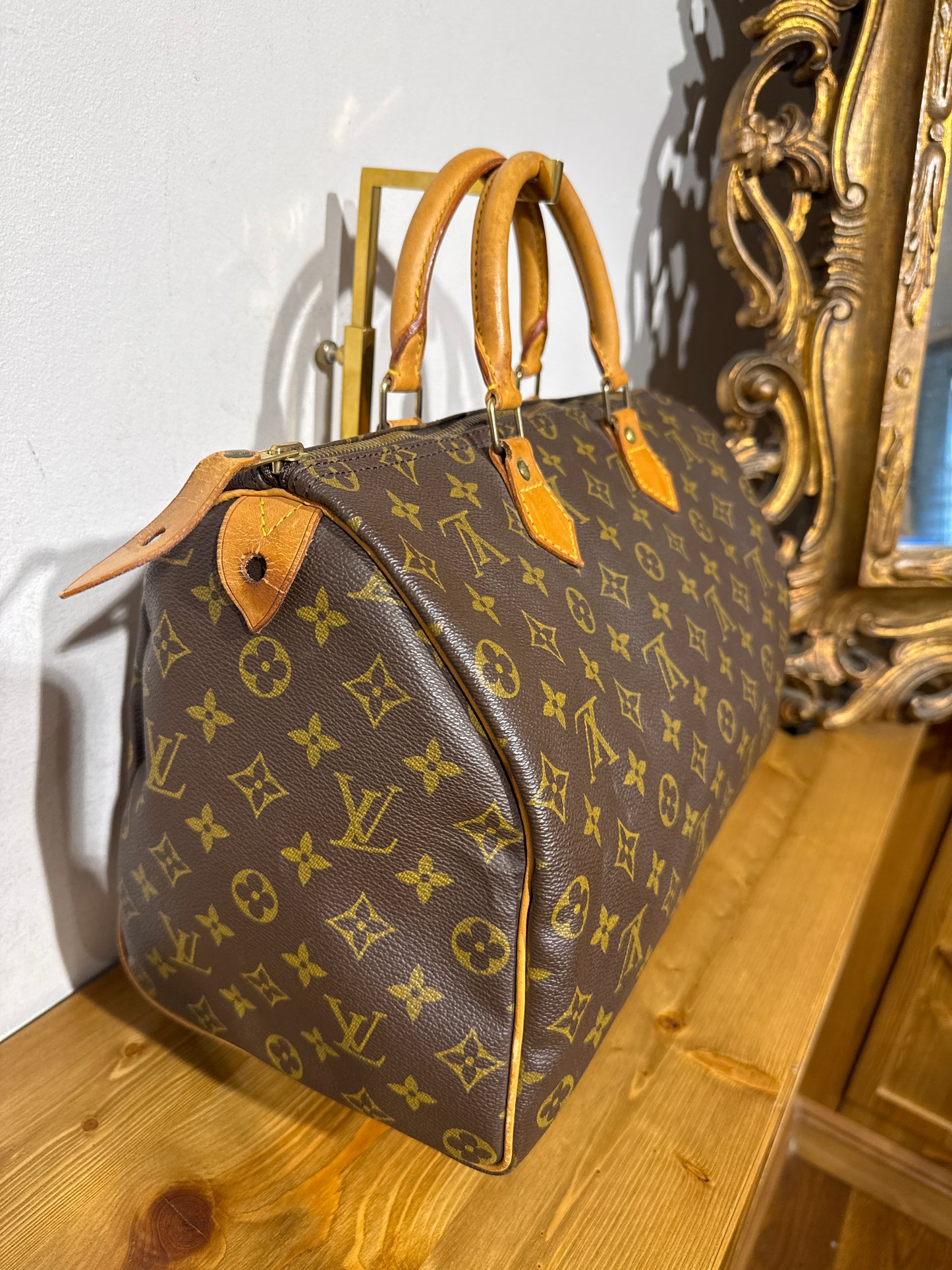 Louis Vuitton Speedy 35 Monogram