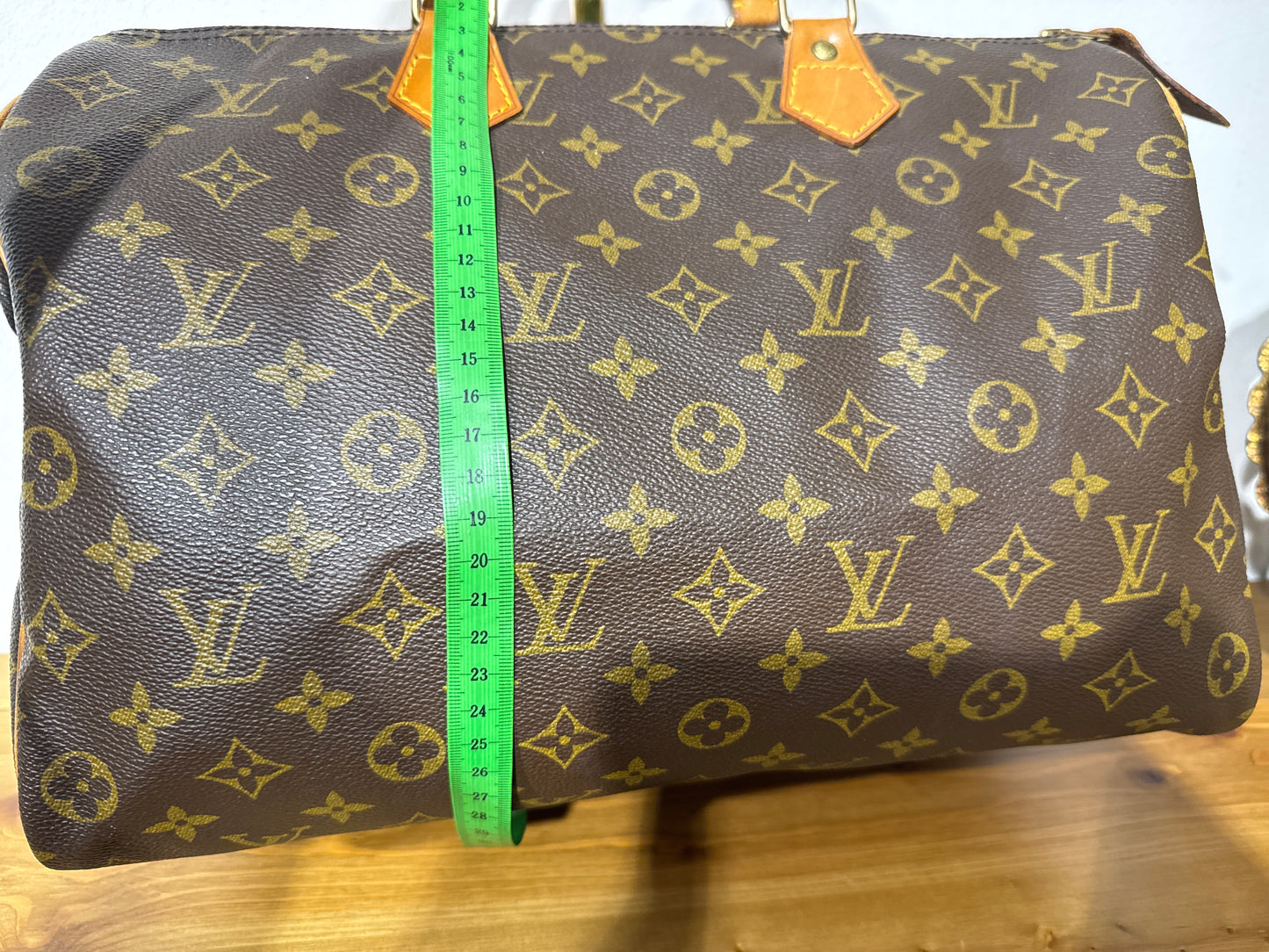 Louis Vuitton Speedy 35 Monogram