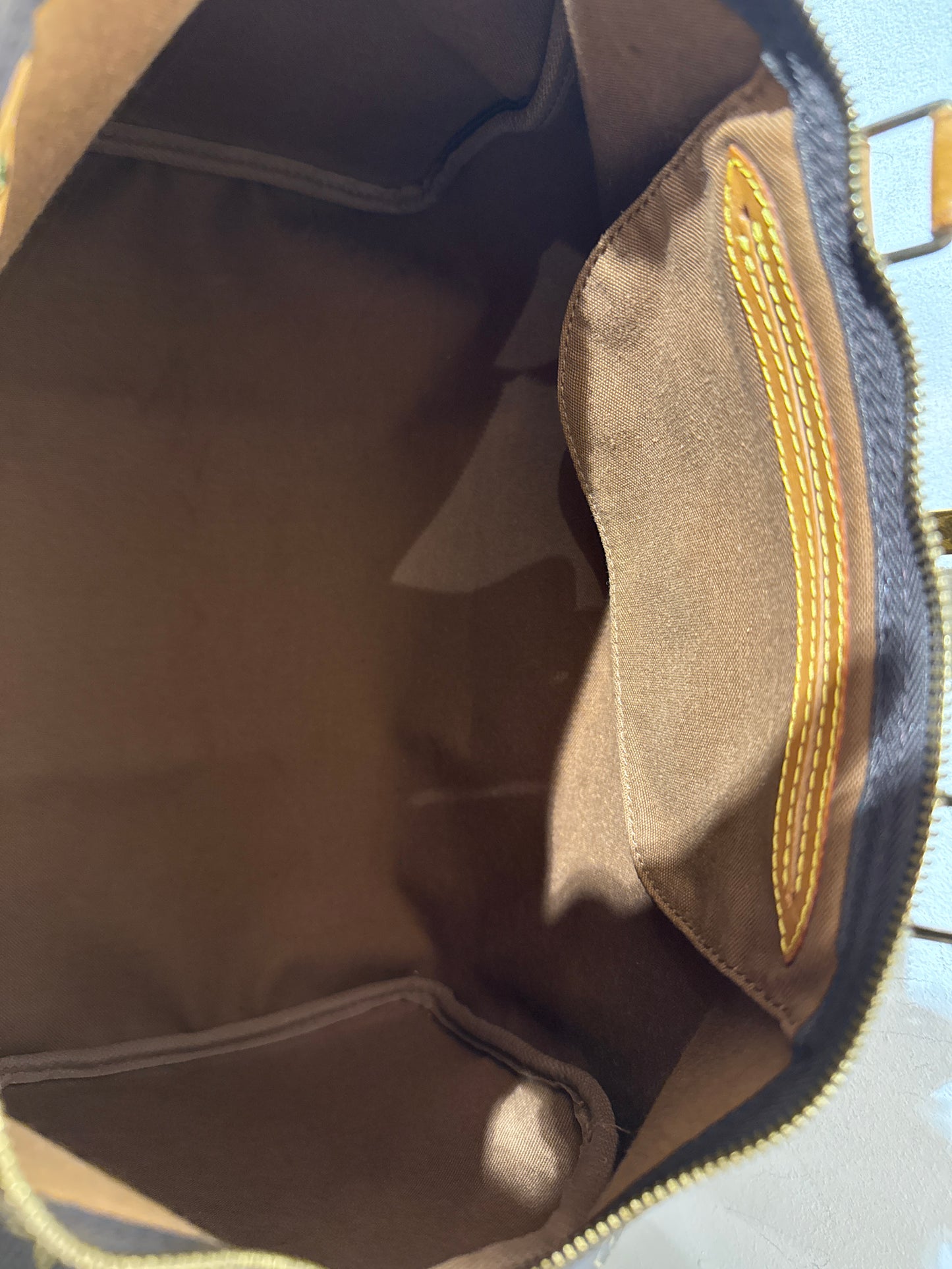 Louis Vuitton Speedy 35 Monogram