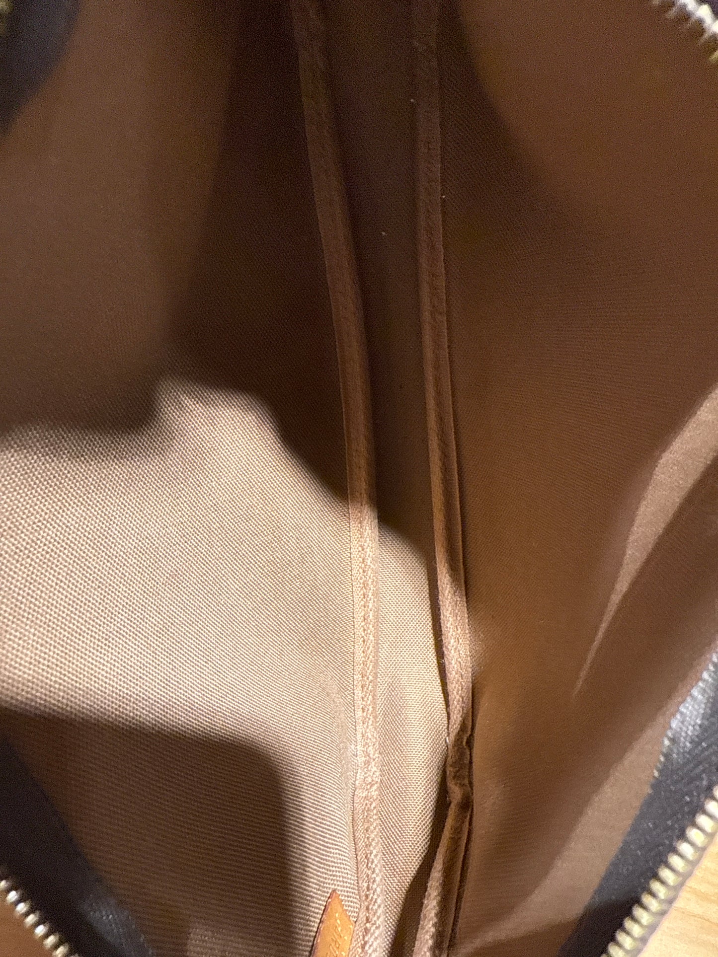 Louis Vuitton Pochette Monogram