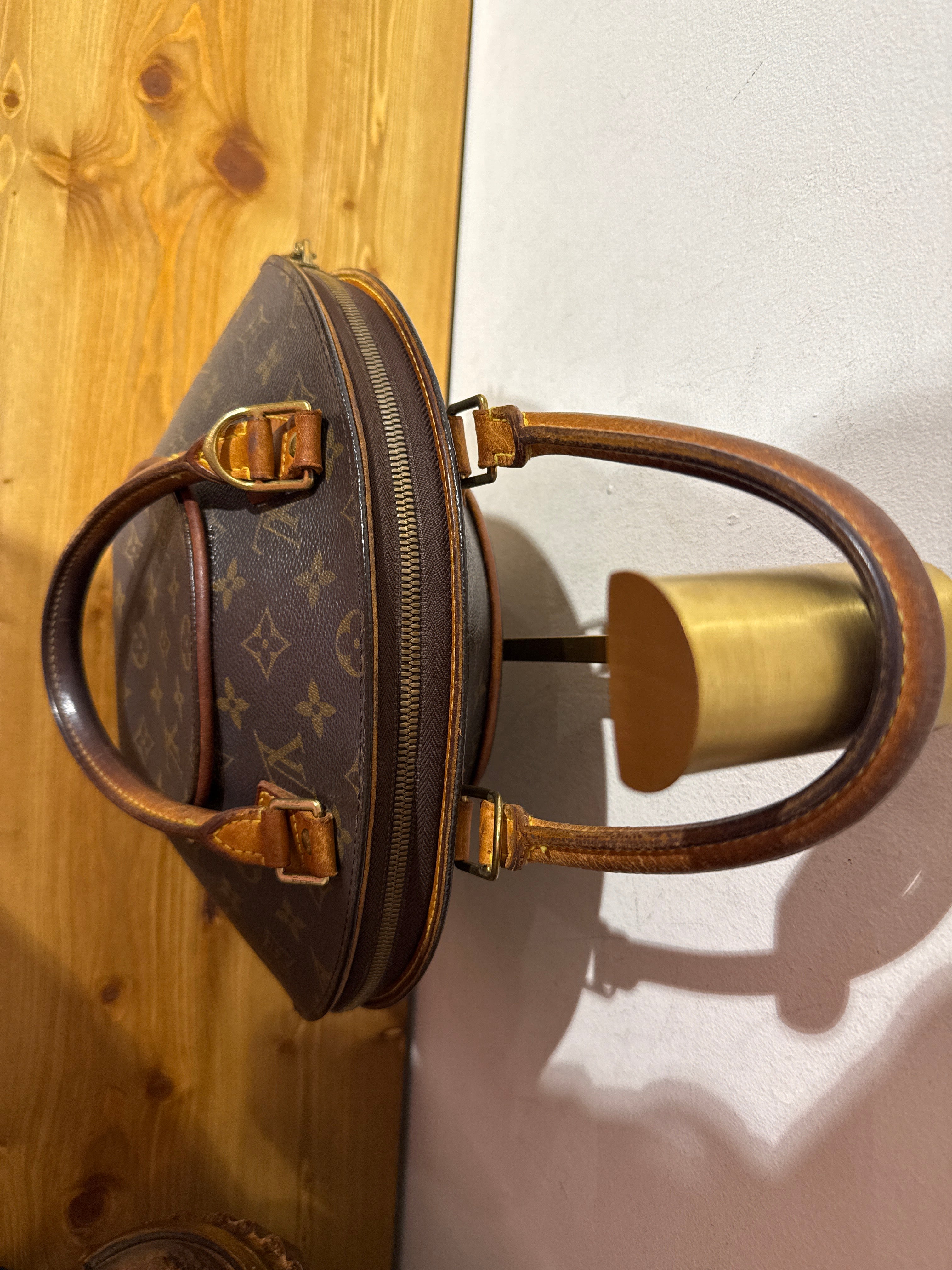 Louis Vuitto Ellipse PM