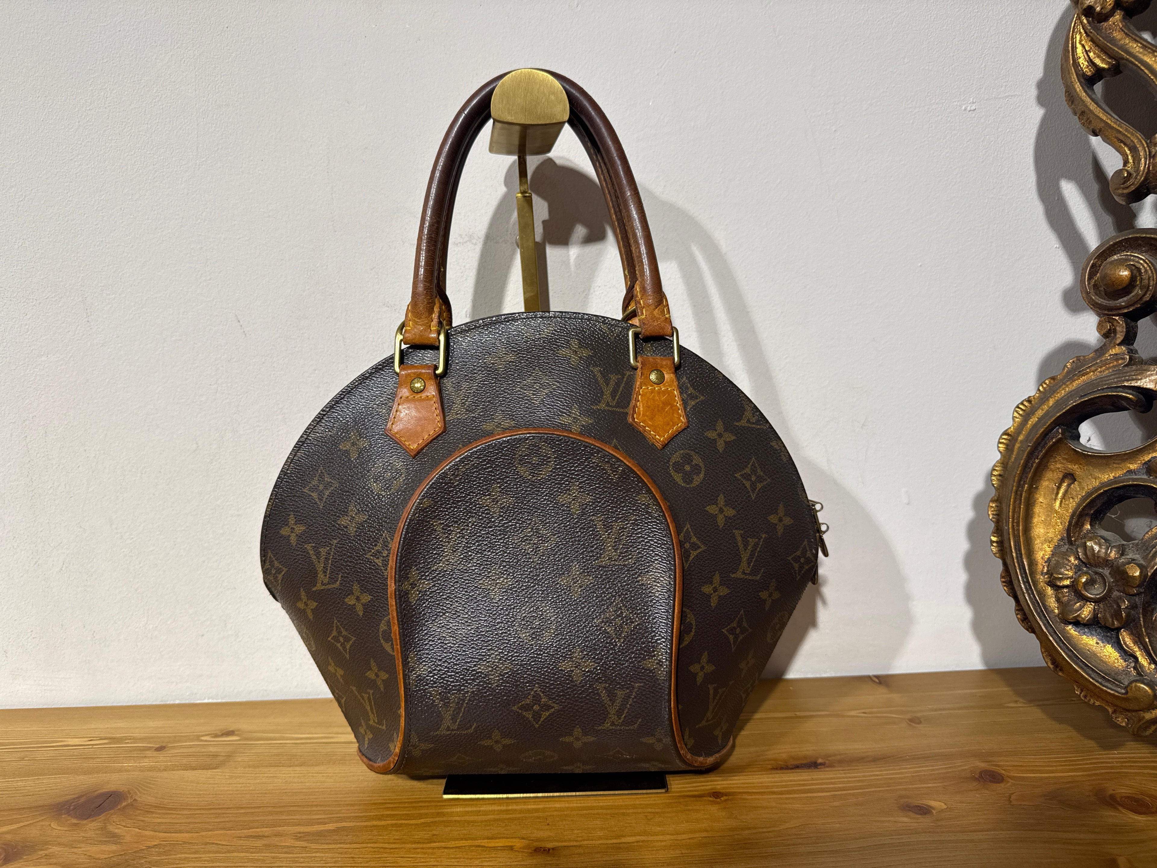 Louis Vuitto Ellipse PM