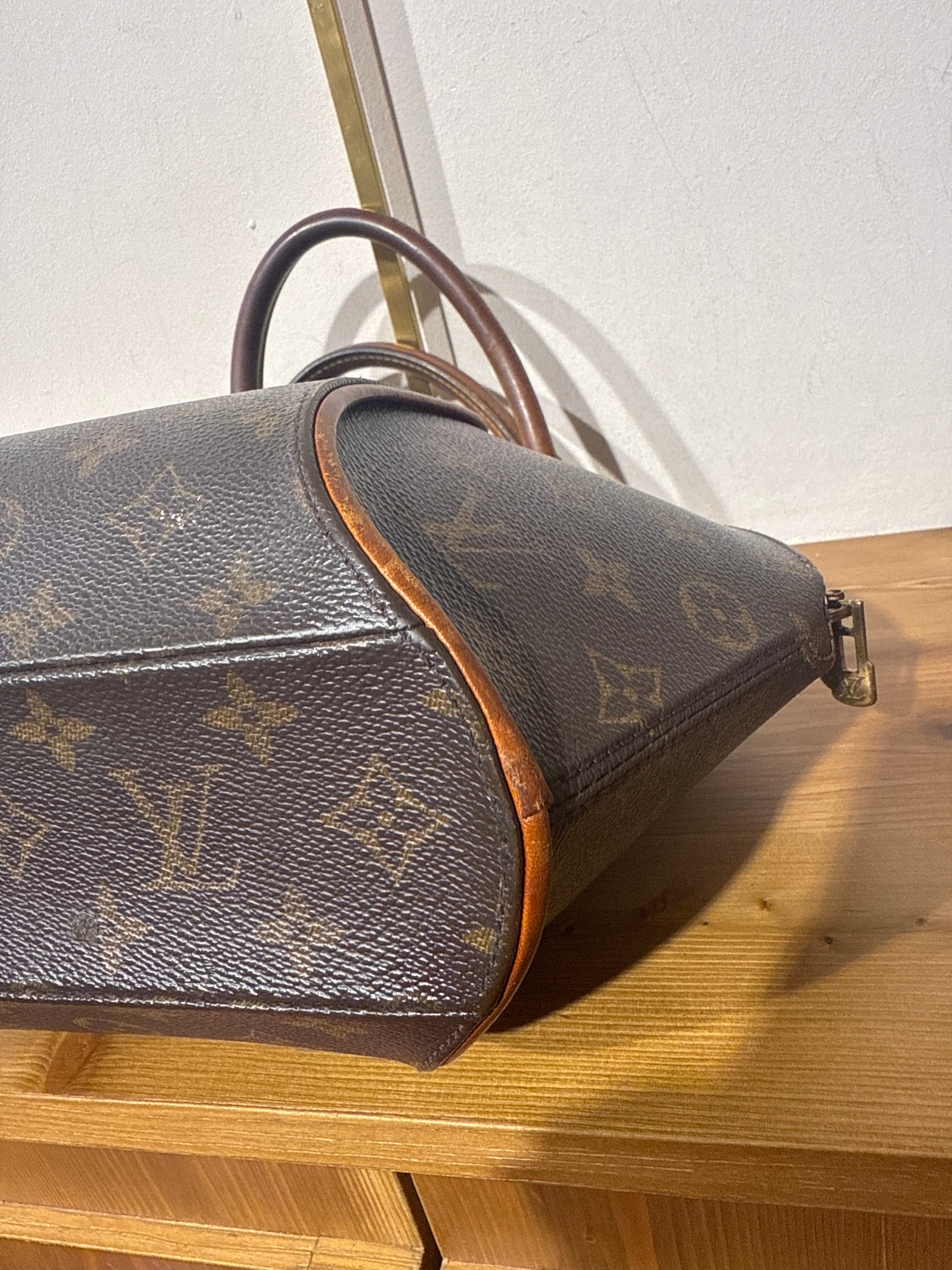 Louis Vuitto Ellipse PM