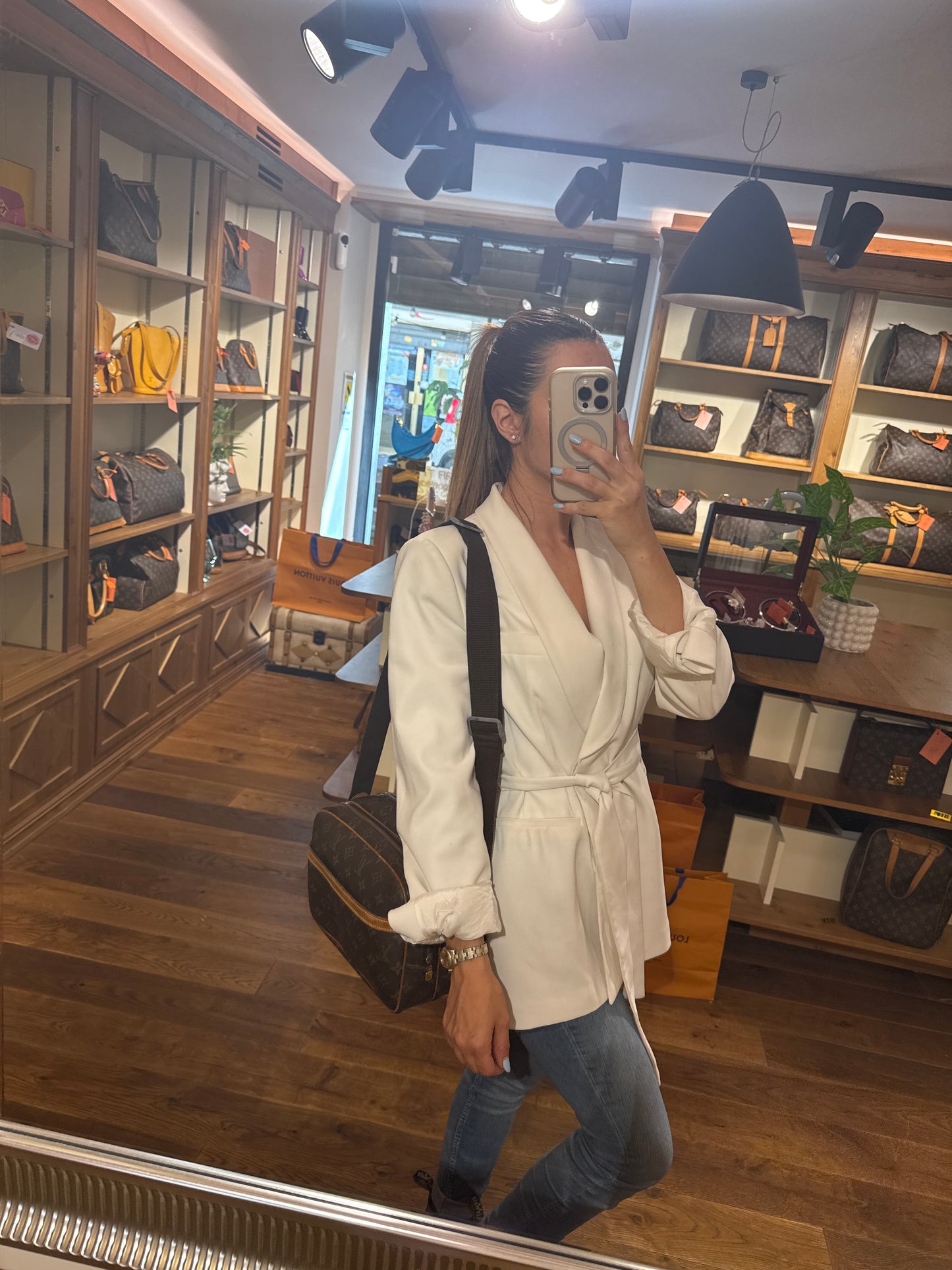 Louis Vuitton Reporter PM