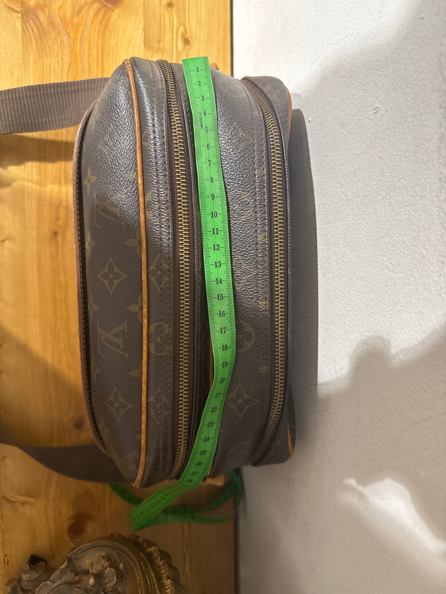 Louis Vuitton Reporter PM