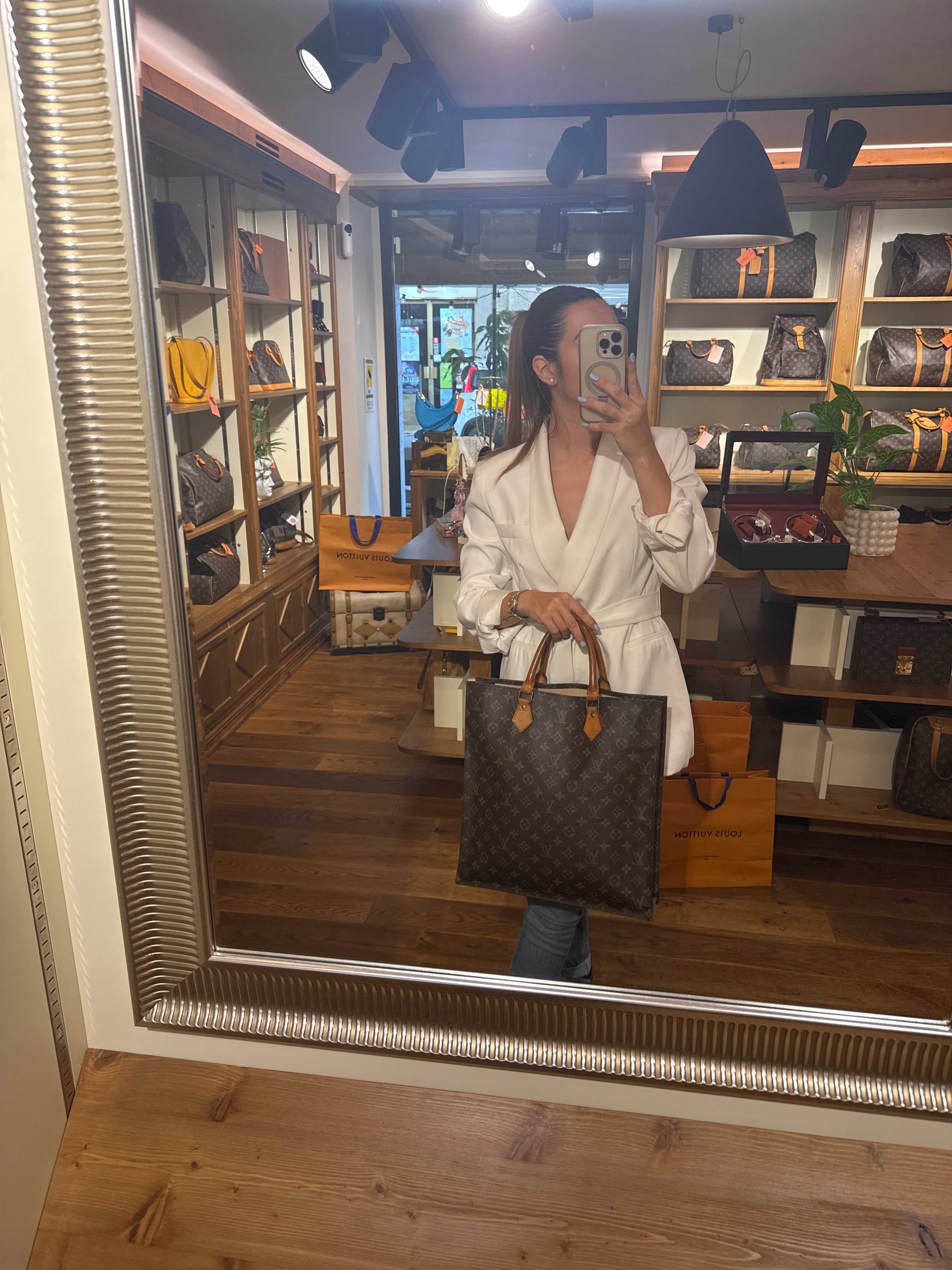 Louis Vuitton Sac Plat