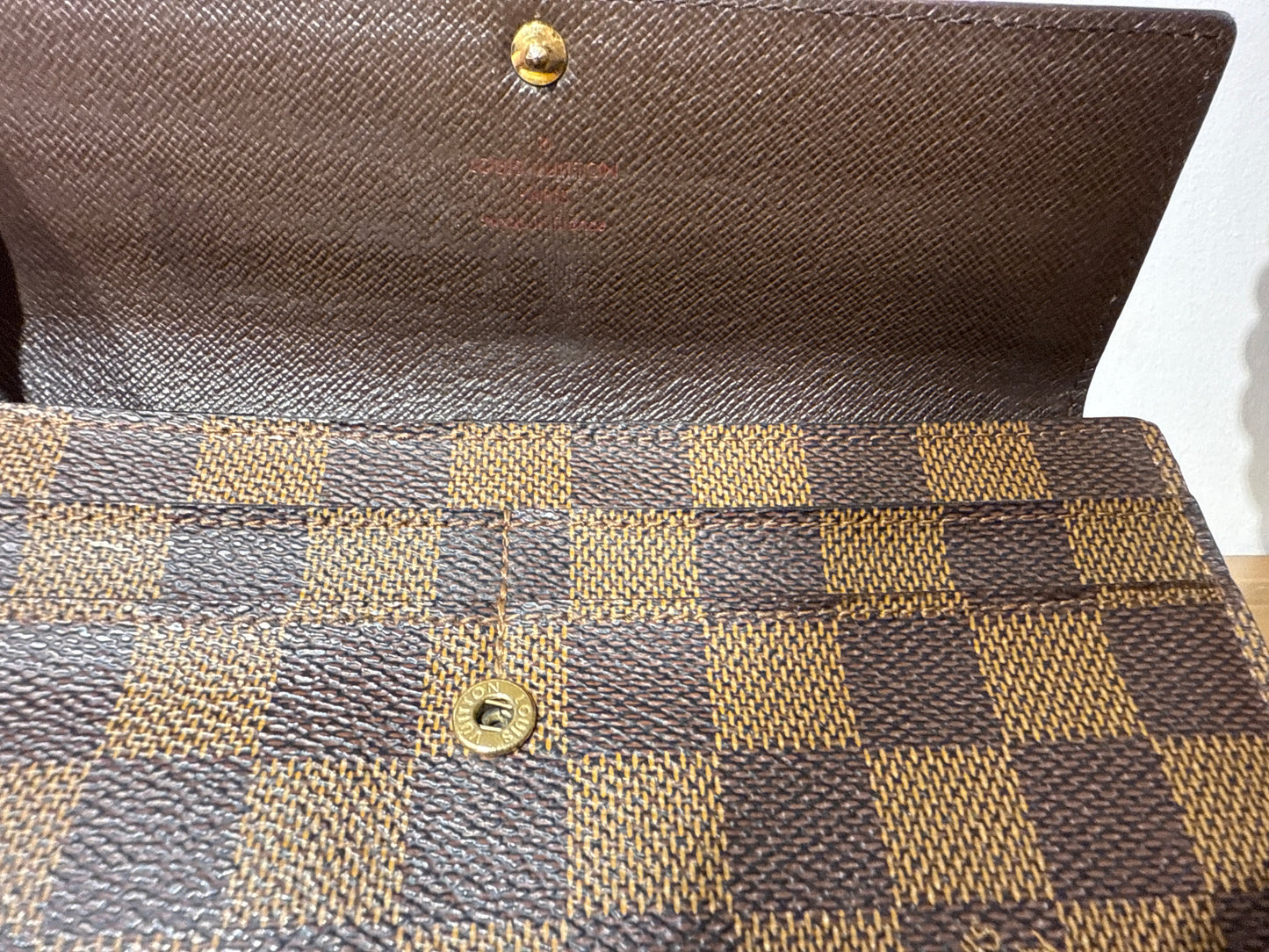 Louis Vuitton Sarah Wallet Damier
