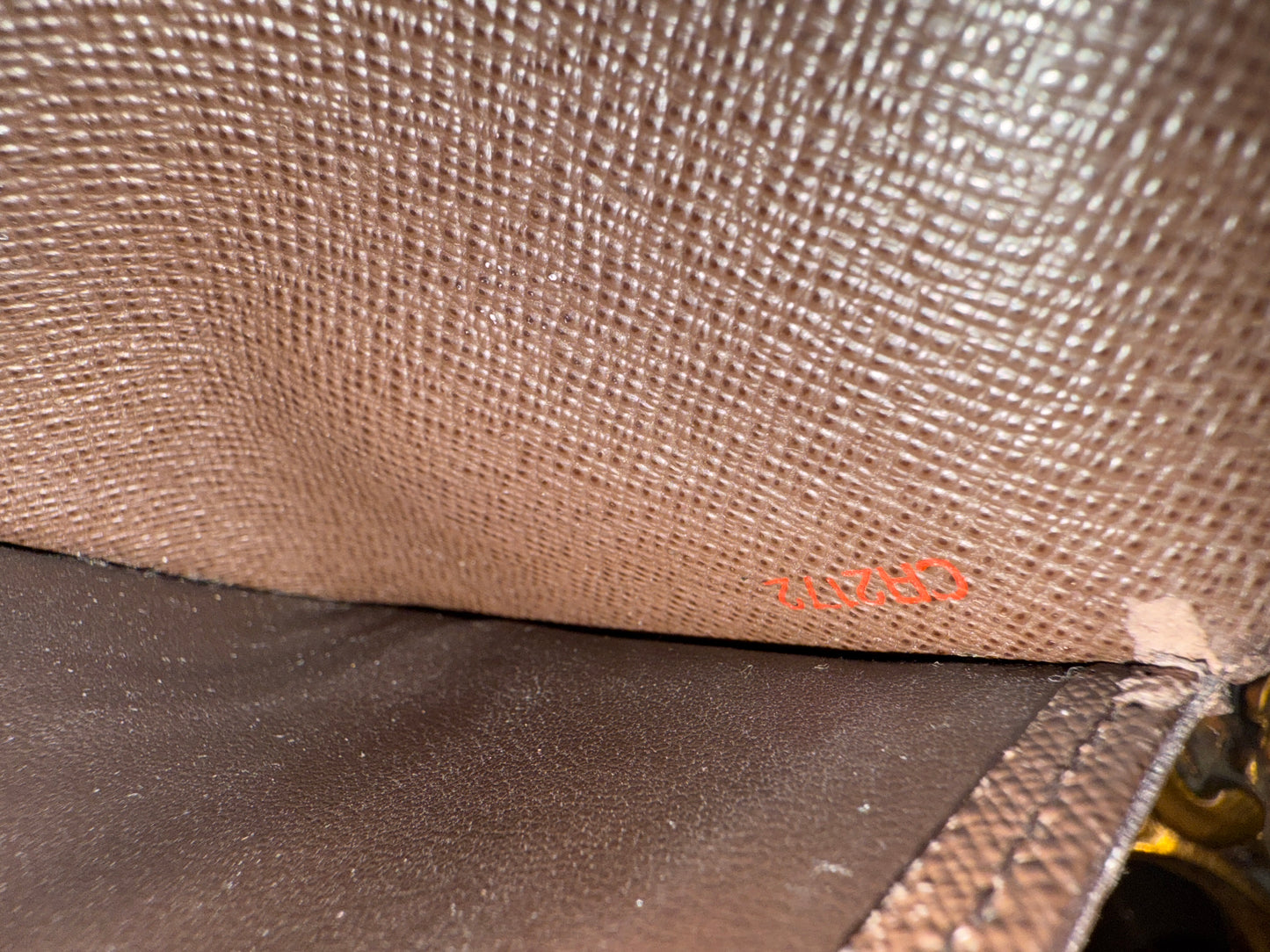 Louis Vuitton Sarah Wallet Damier