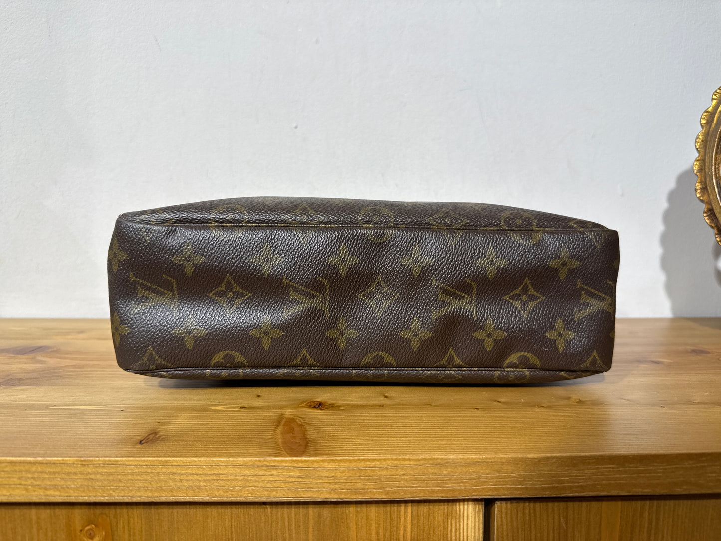 Louis Vuitton Trousse 28