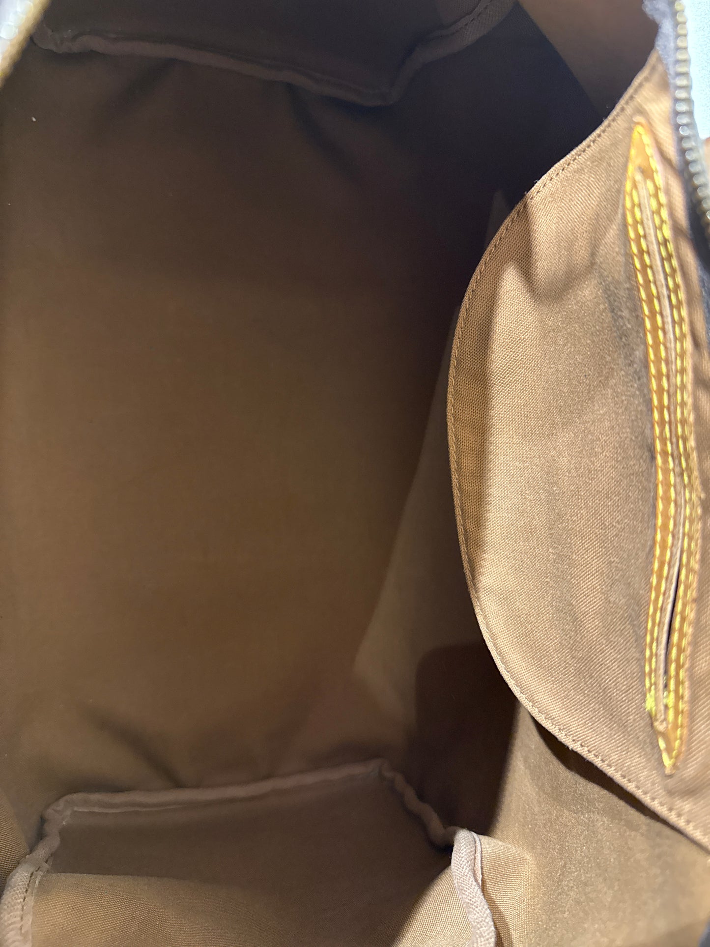 Louis Vuitton Speedy 40