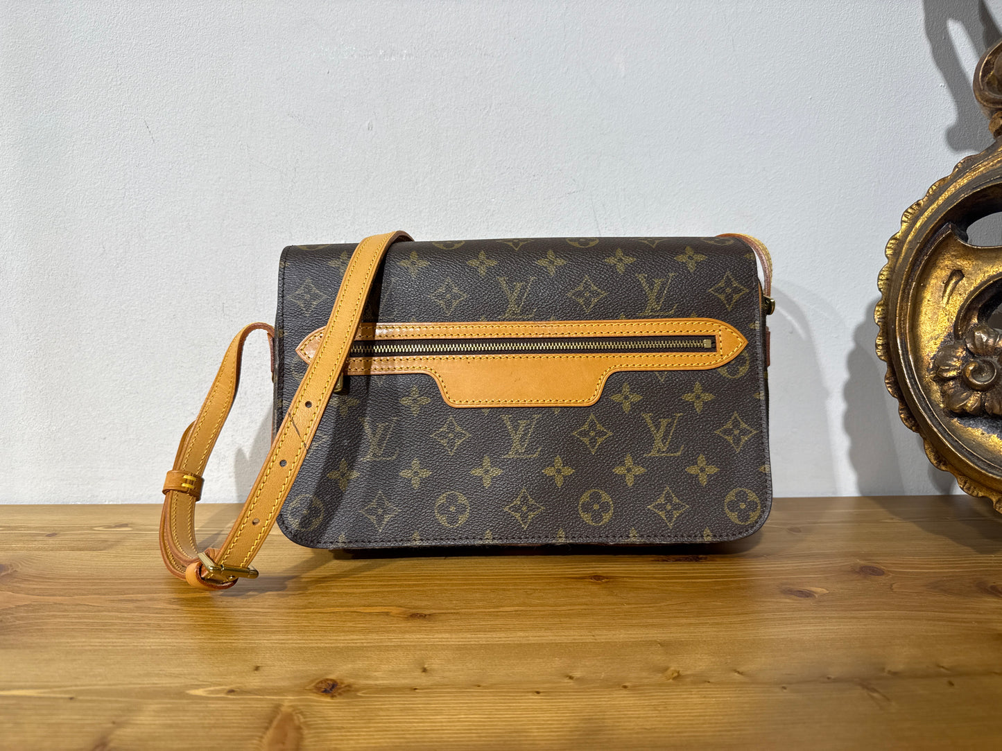 Louis Vuitton Saint German 27