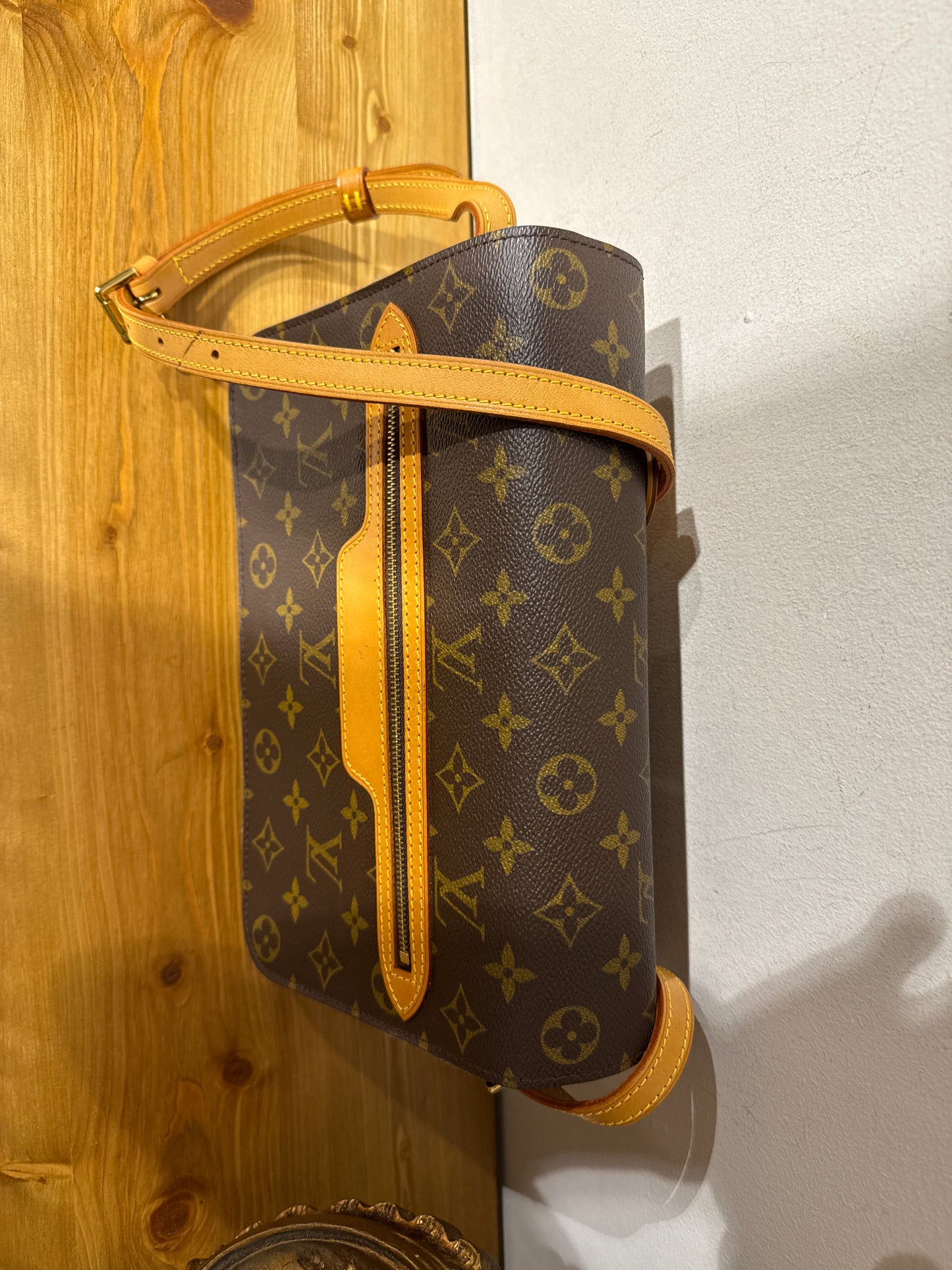 Louis Vuitton Saint German 27
