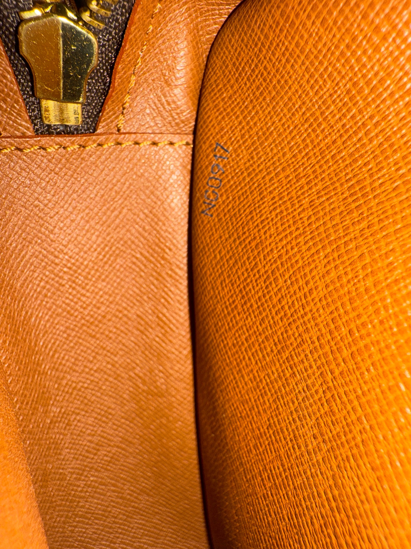 Louis Vuitton Saint German 27