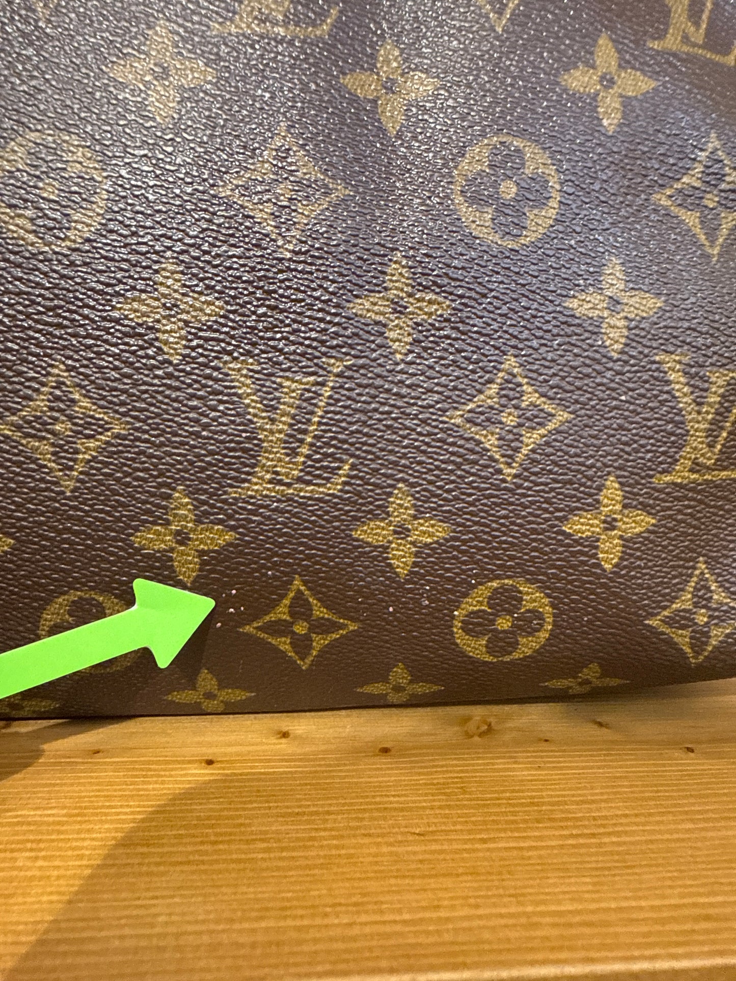 Louis Vuitton Speedy 30