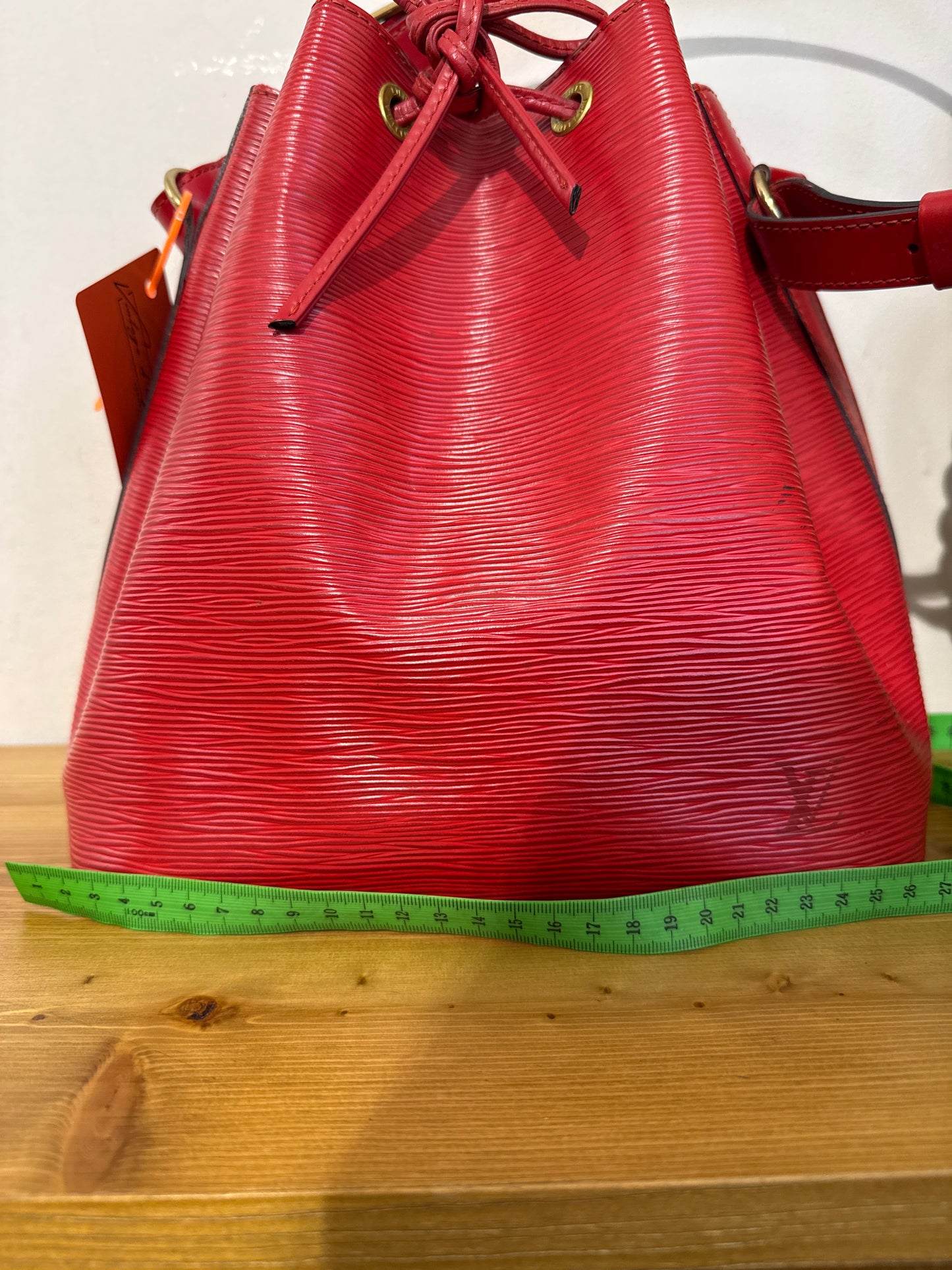 Louis Vuitton Petit Noe Epi