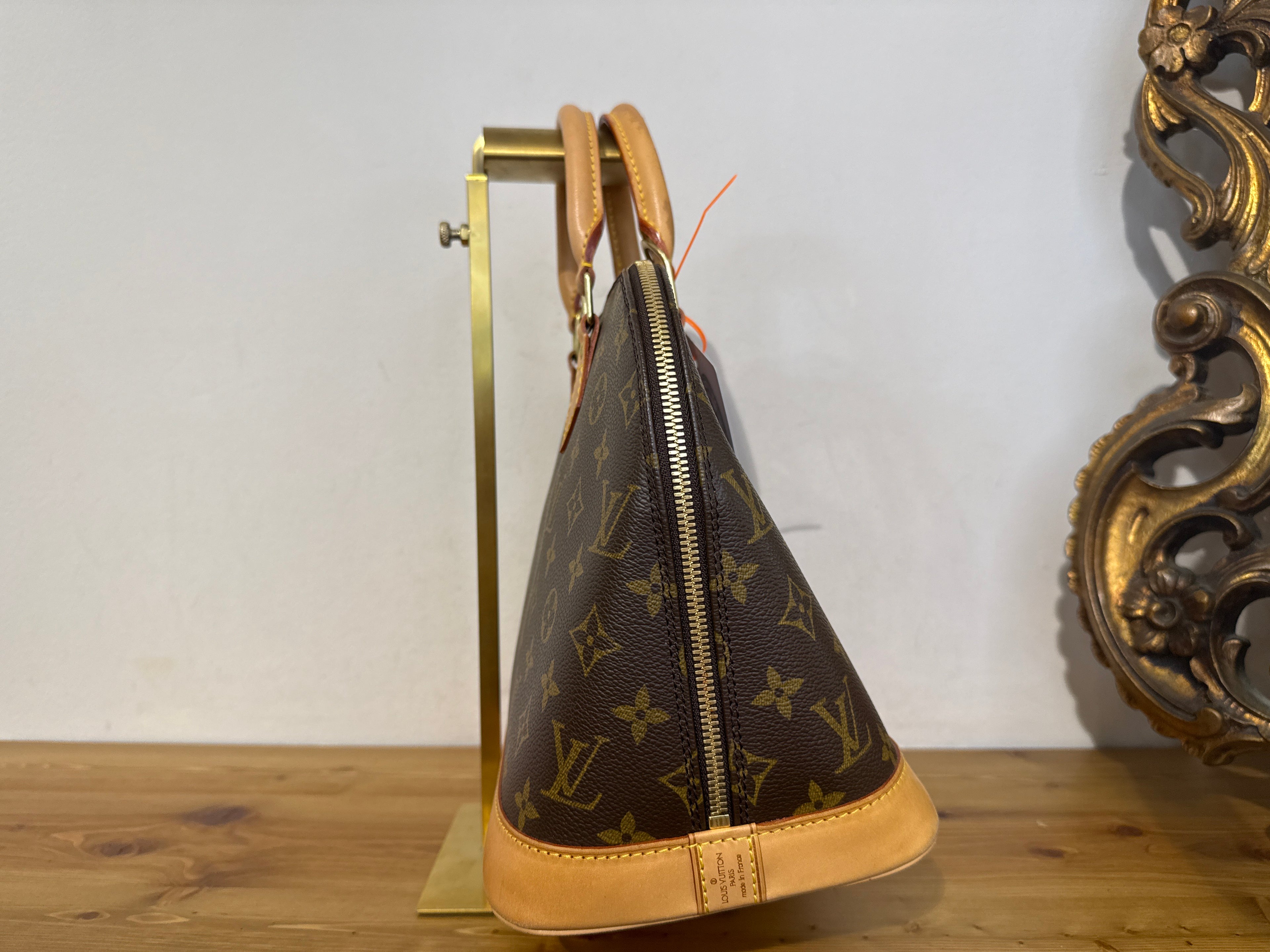 Louis Vuitton Alma
