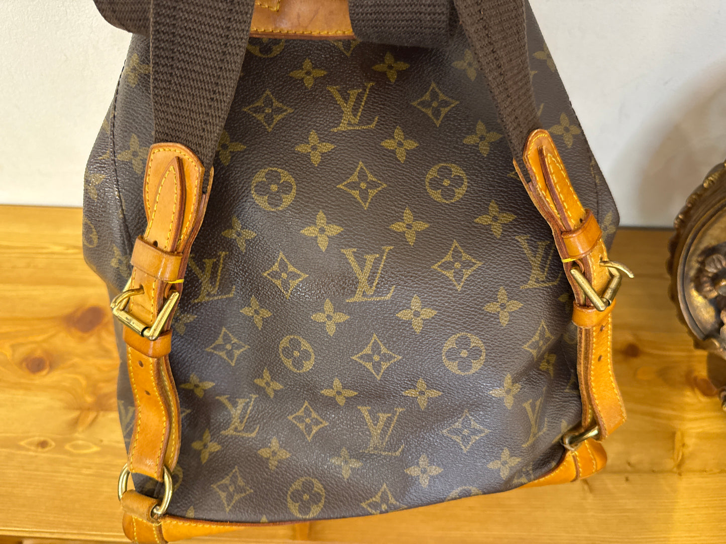 Louis Vuitton Montsouris GM