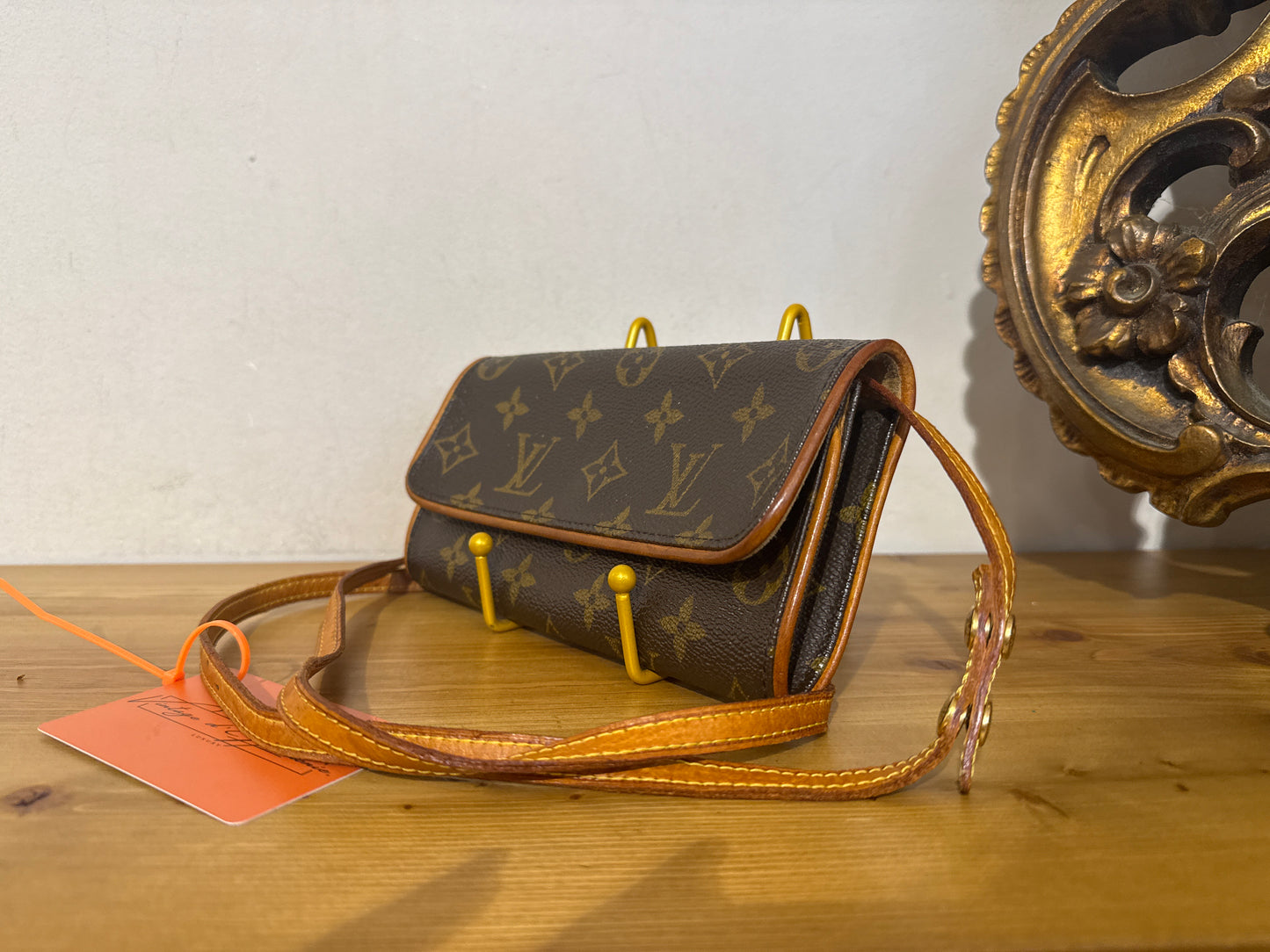 Louis Vuitton Pochette Twin
