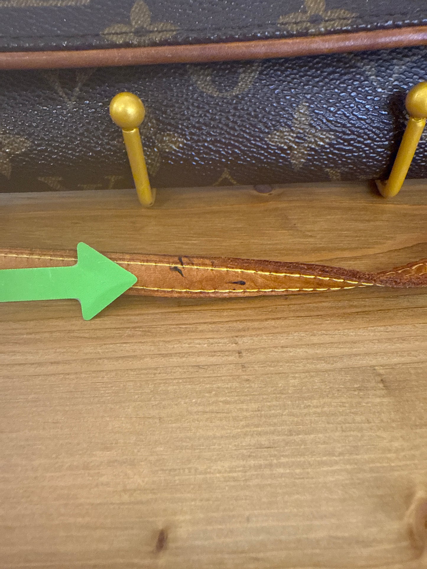 Louis Vuitton Pochette Twin