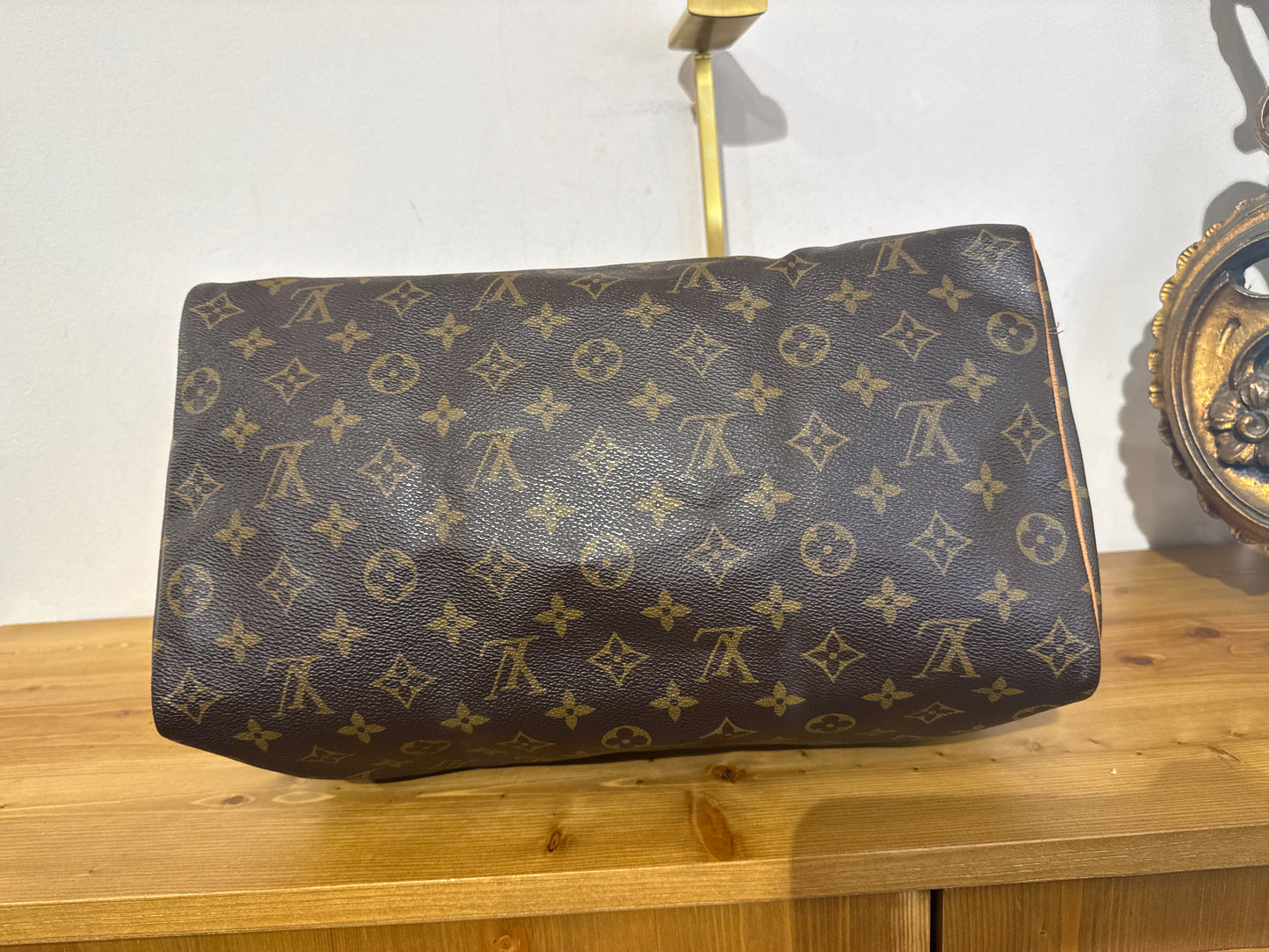 Louis Vuitton Speedy 35