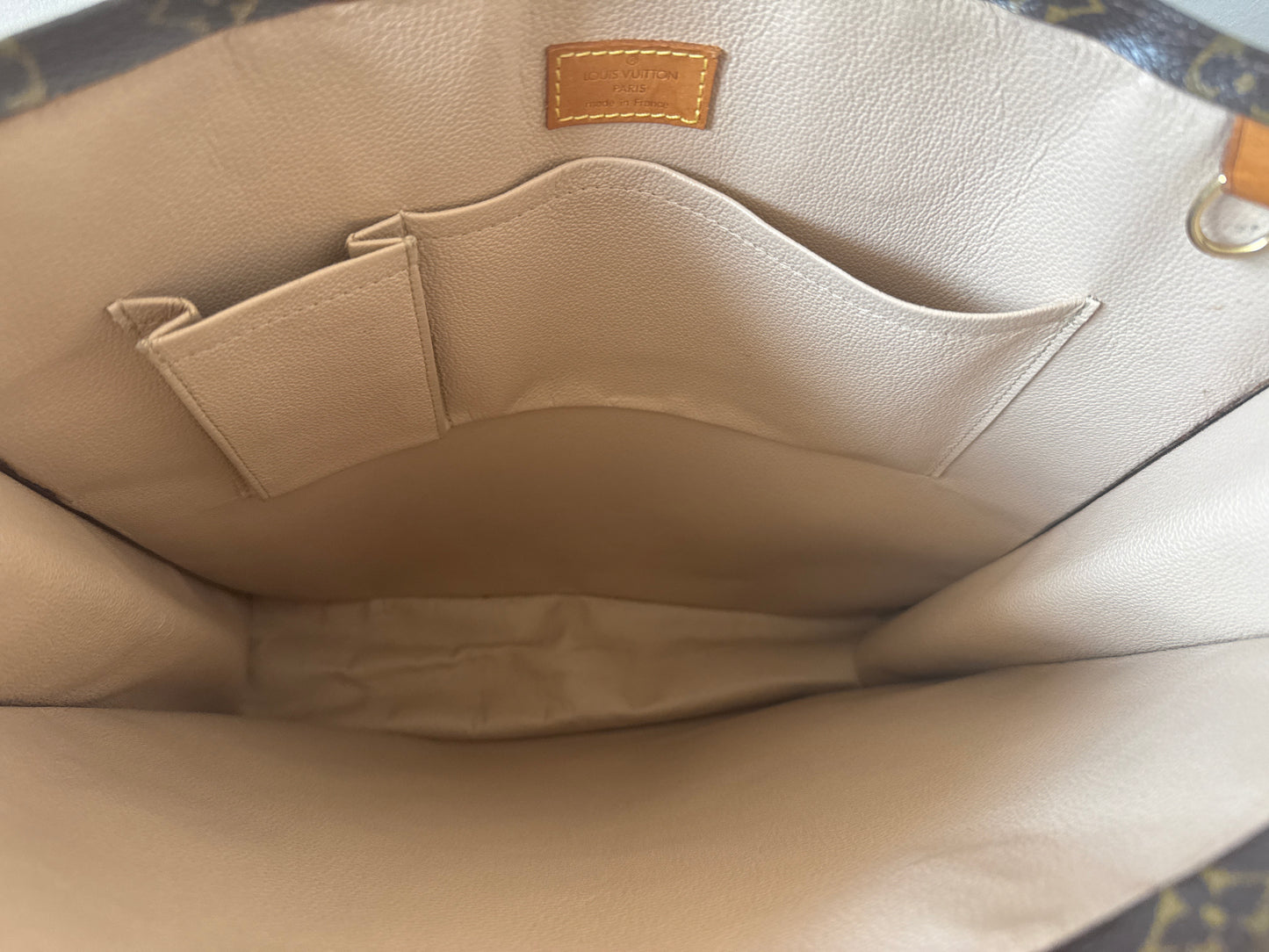Louis Vuitton Sac Plat