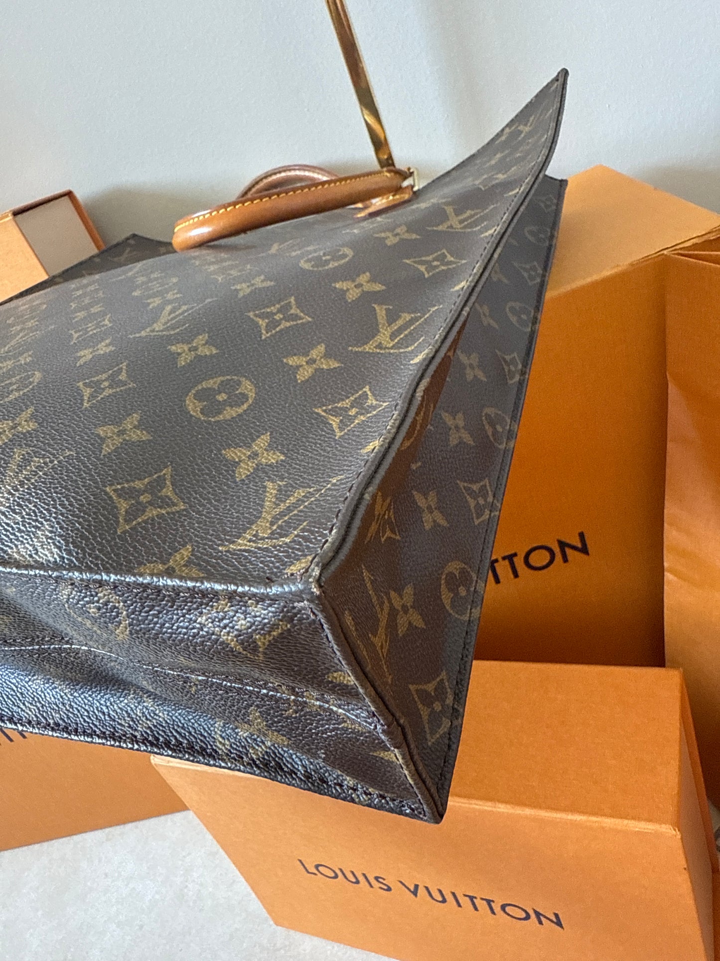 Louis Vuitton Sac Plat