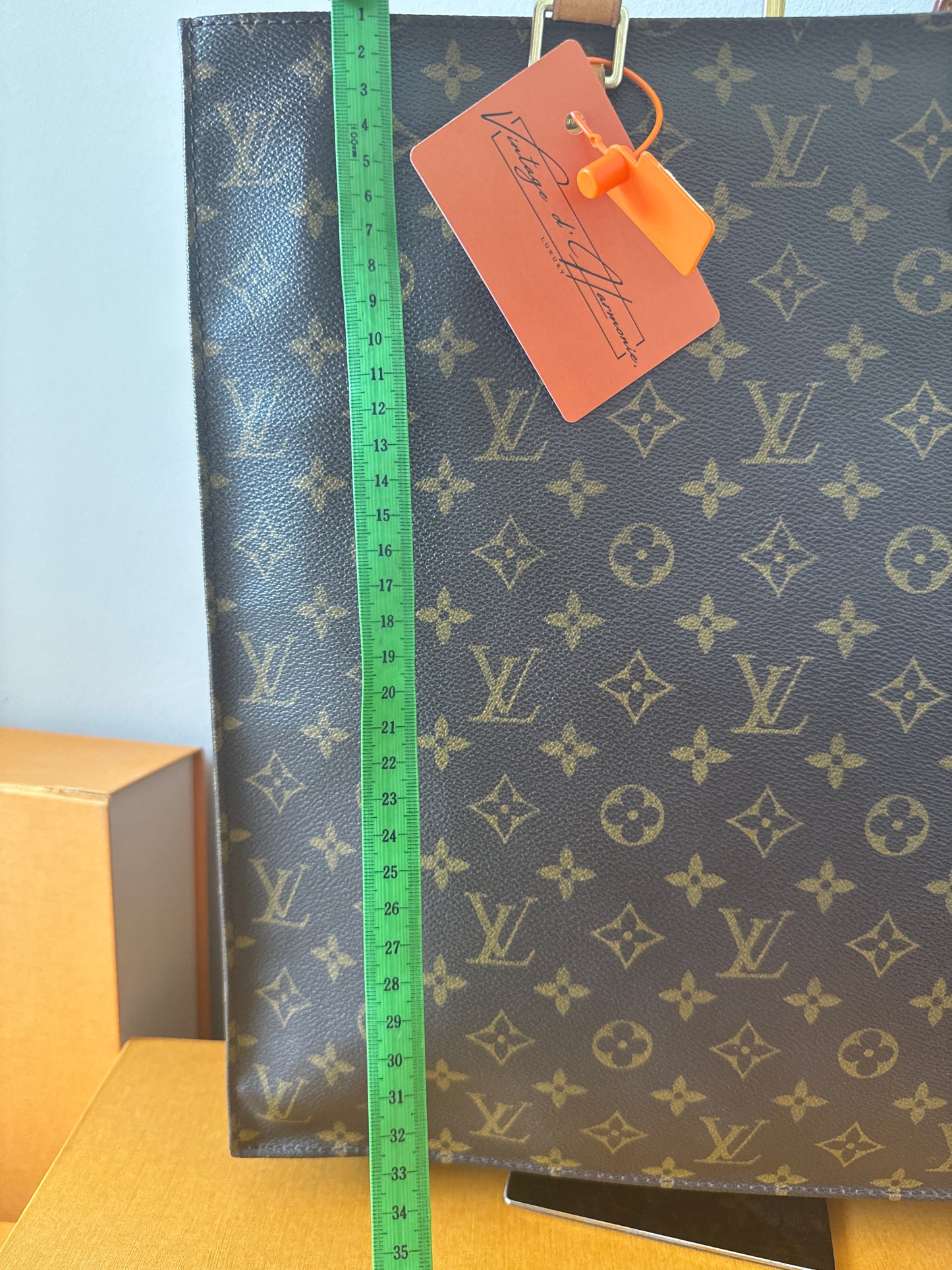 Louis Vuitton Sac Plat