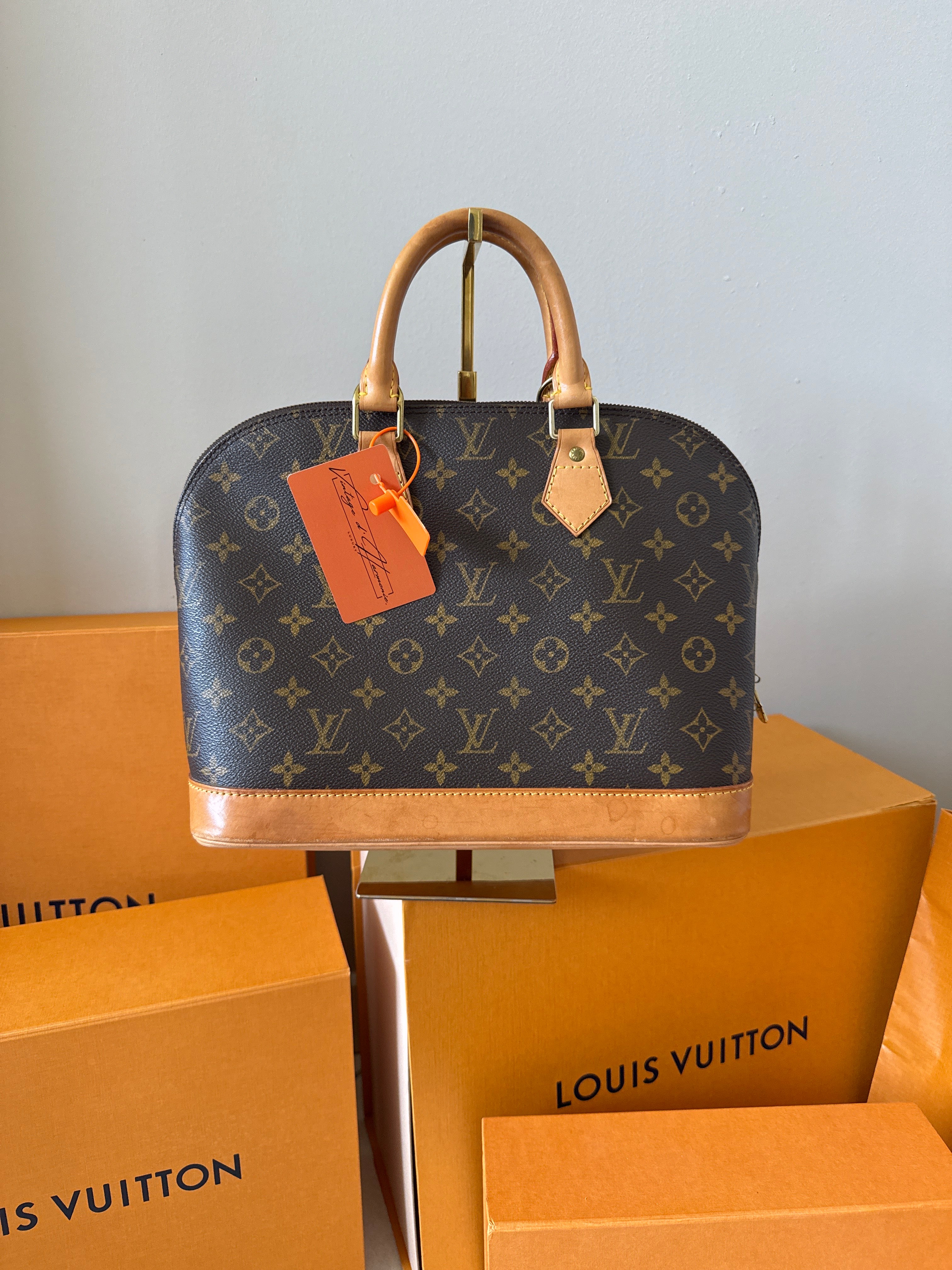 Louis Vuitton Alma