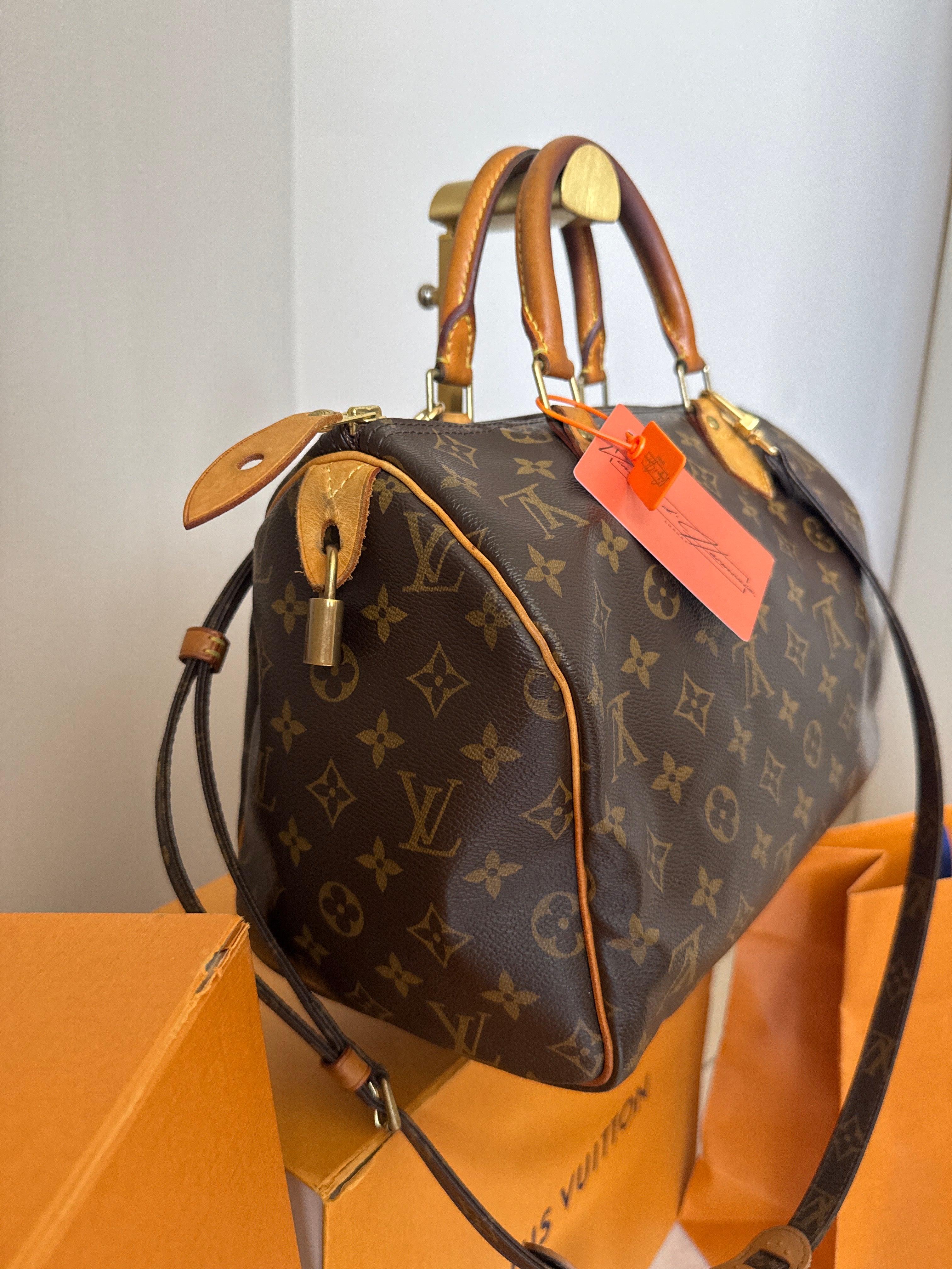 Louis Vuitton Speedy 30 con tracolla