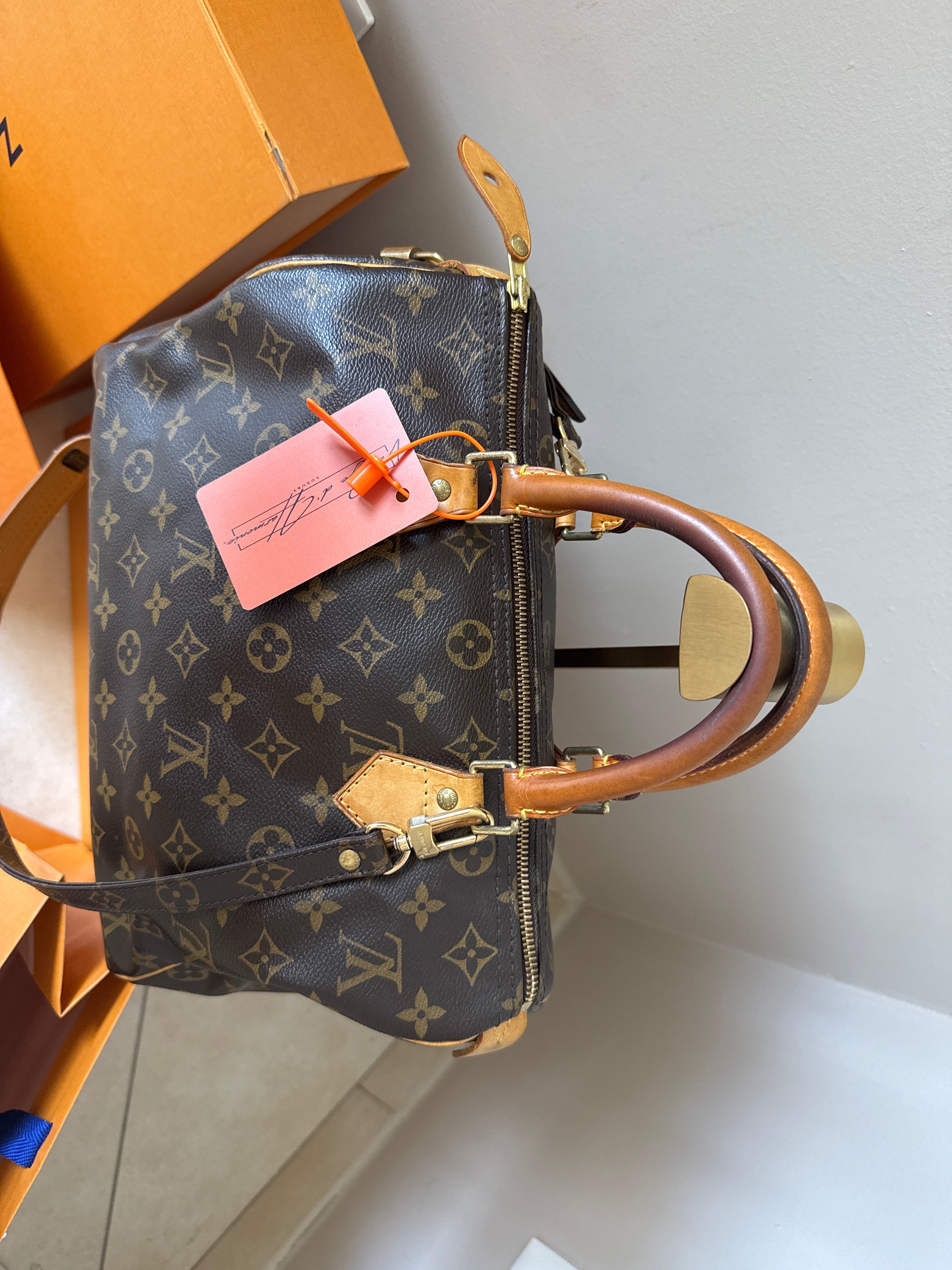 Louis Vuitton Speedy 30 con tracolla