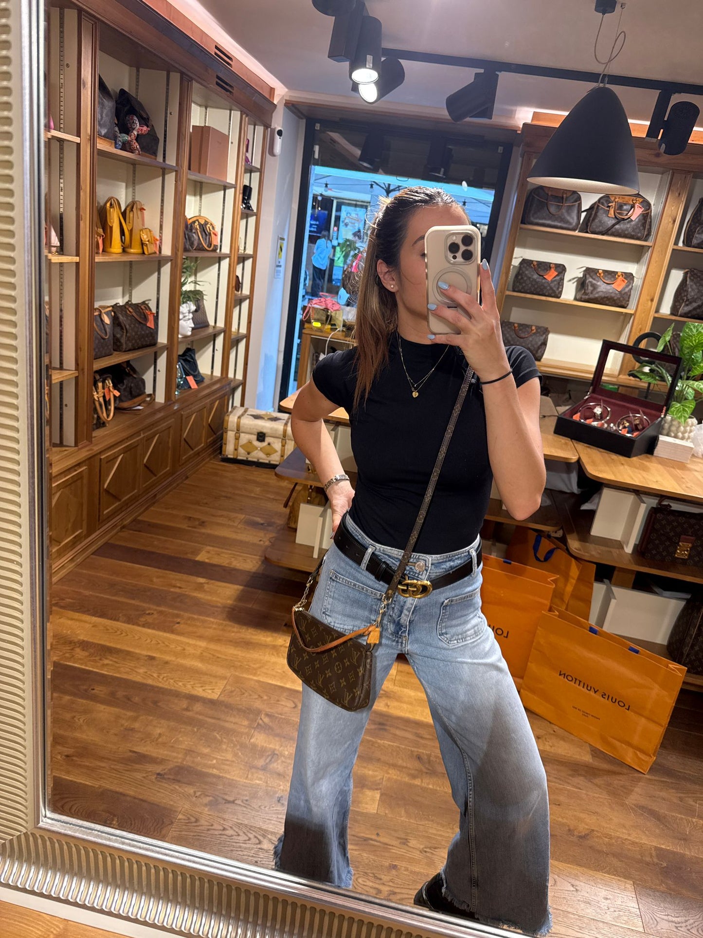 Louis Vuitton Pochette Monogram Crossbody