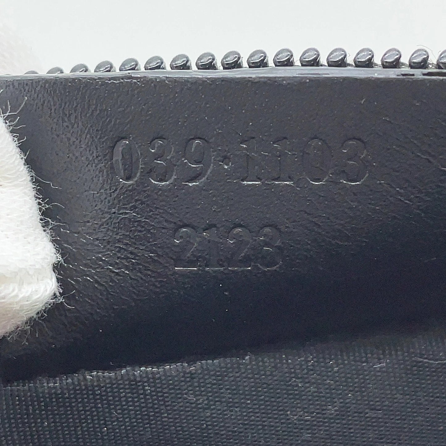 GUCCI Pouch Black