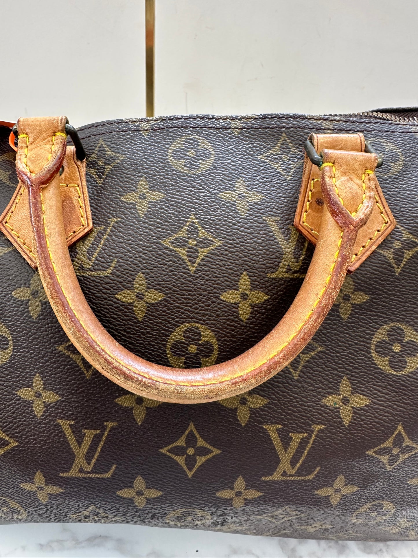 Louis Vuitton Speedy 30