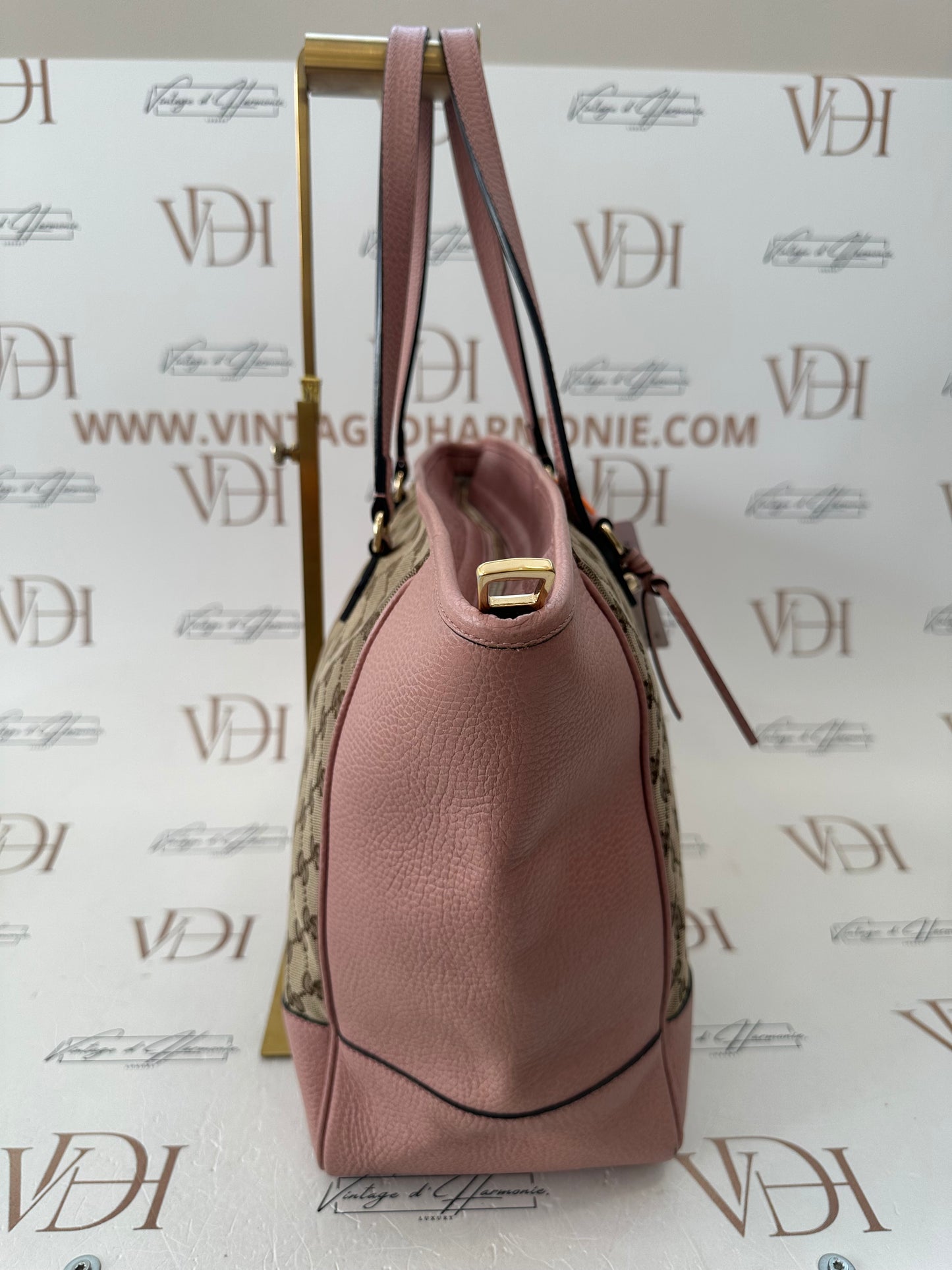 382878 - Gucci Bree