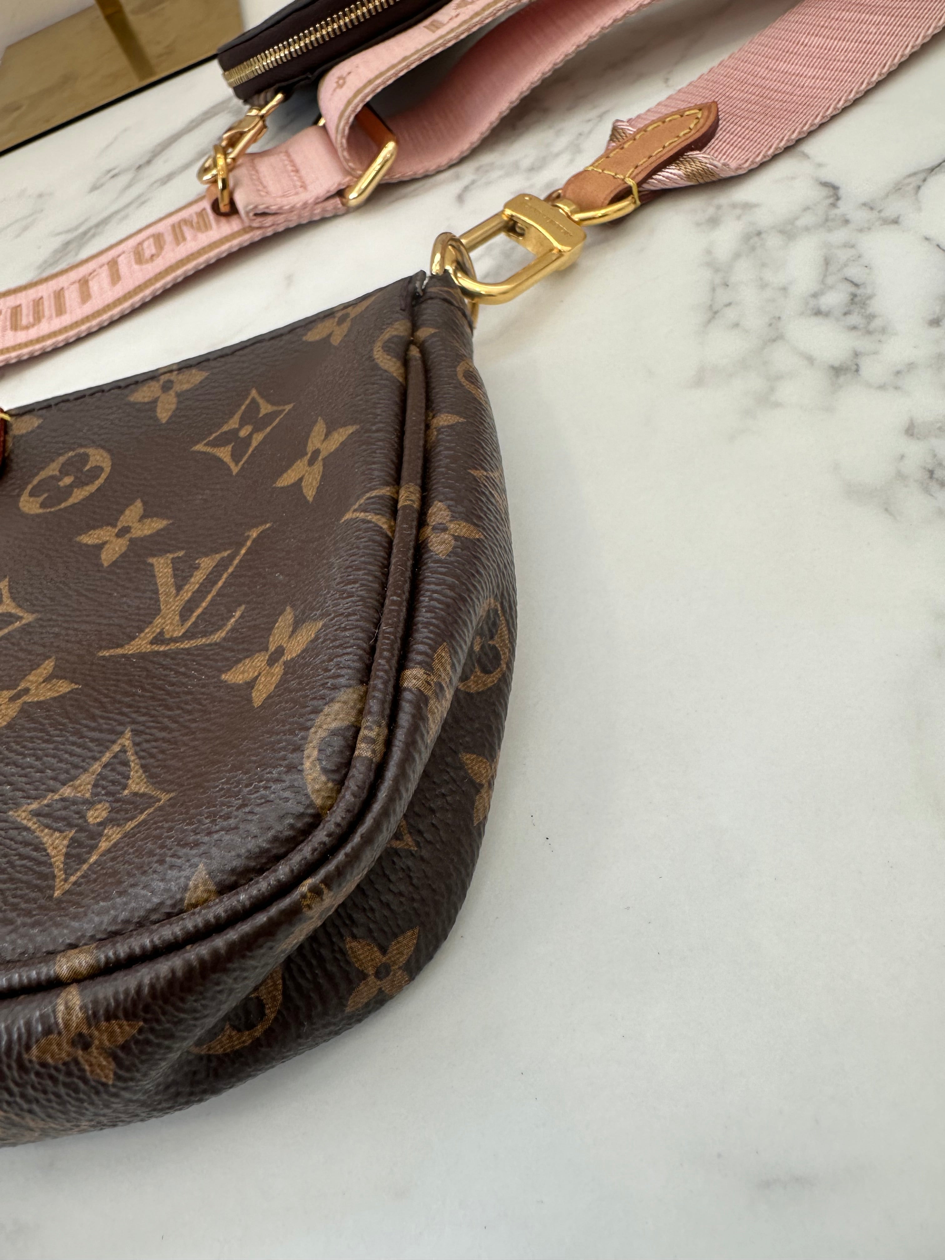 Louis Vuitton Multipochette