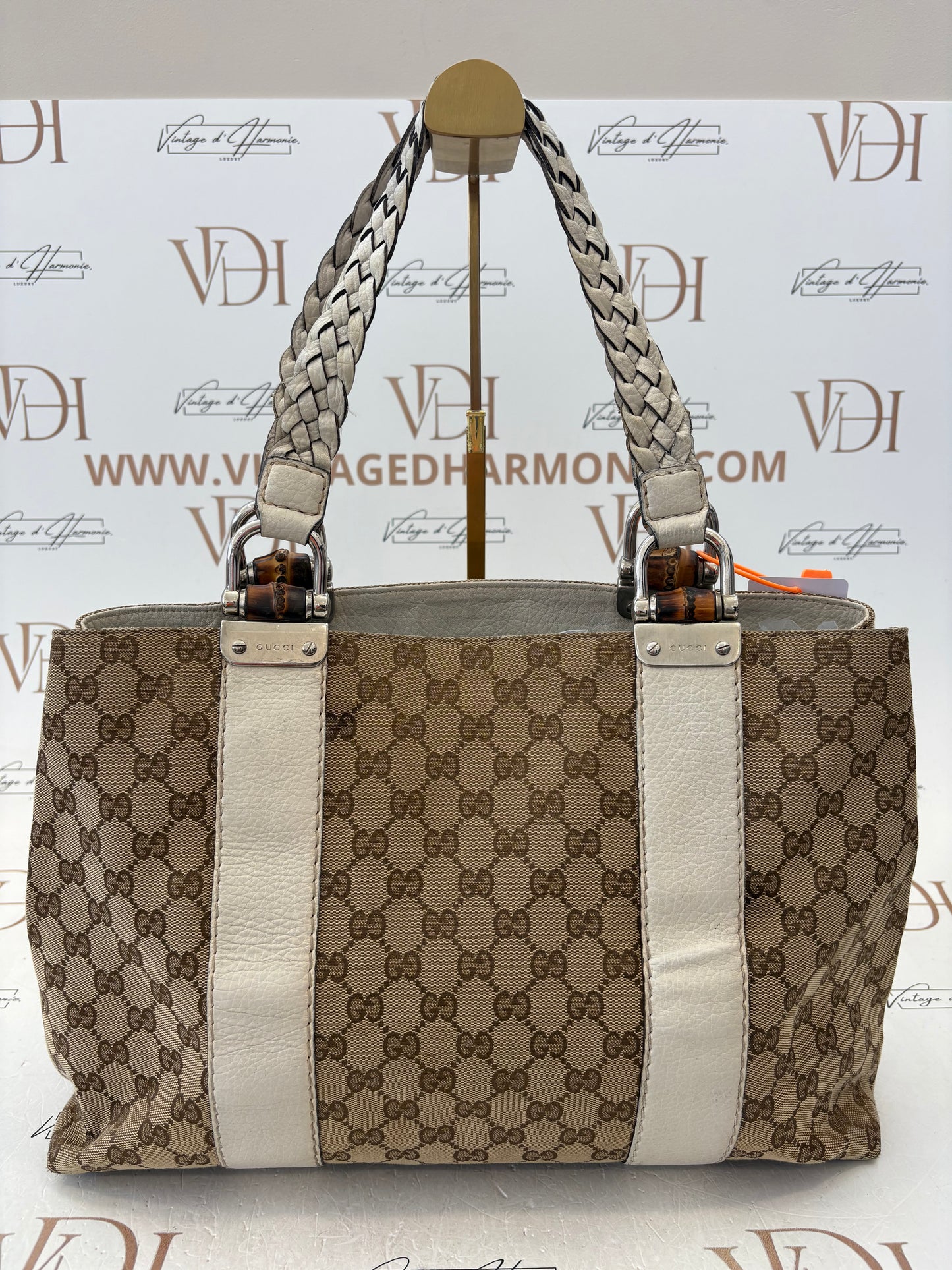 200945 - Gucci Pelham
