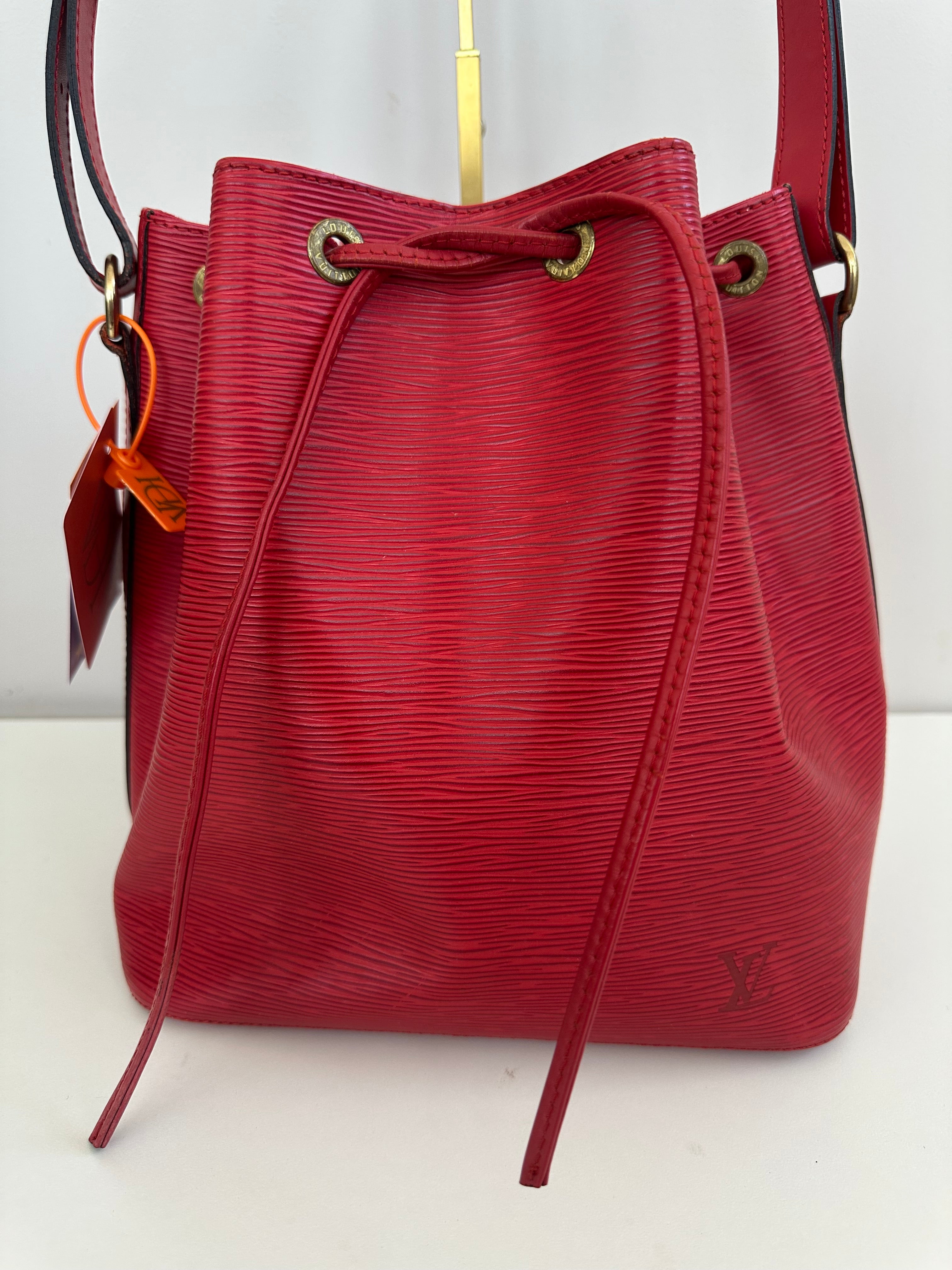 Louis Vuitton Petite Noé Red Epi