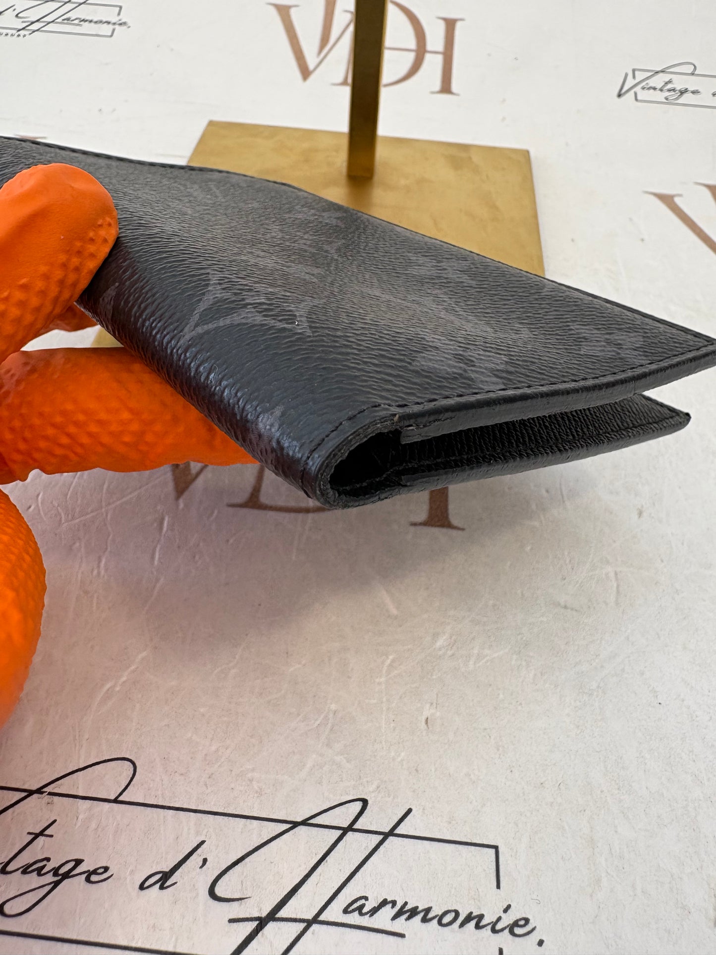 382536 - Louis Vuitton Monogram Wallet