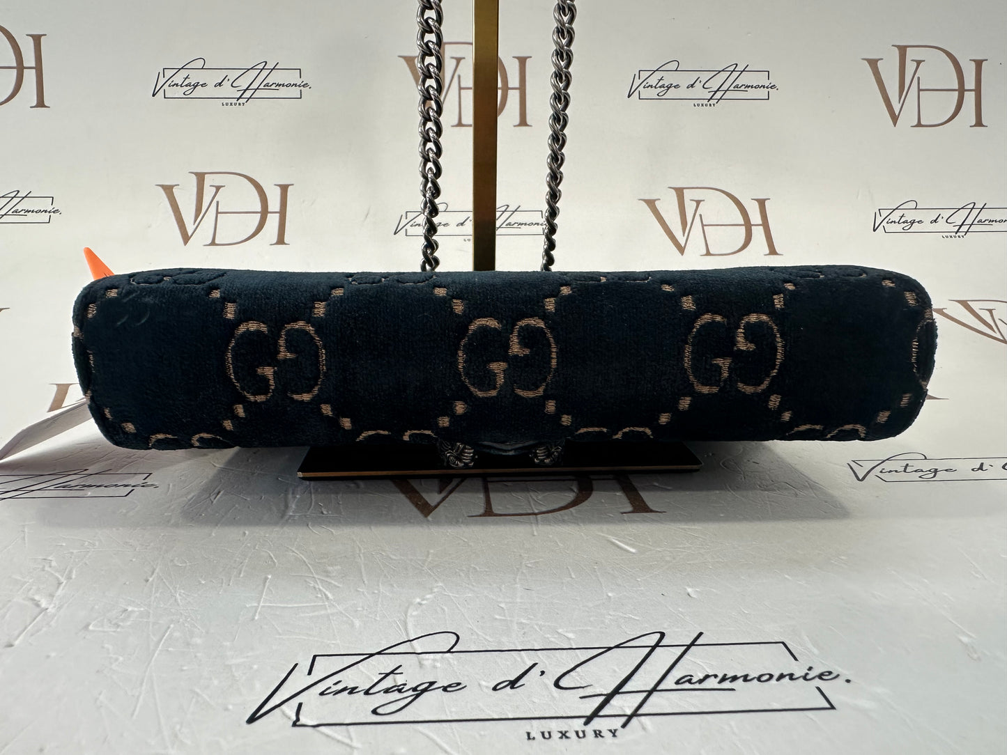382239 - Gucci Dionysus
