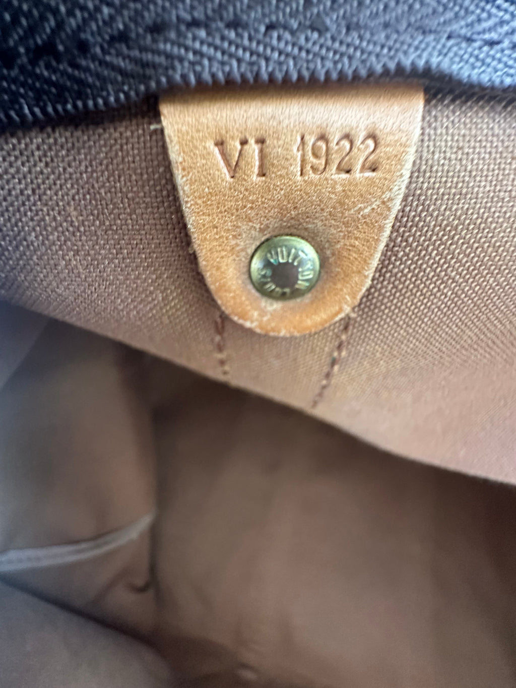 Louis Vuitton Keepall 55 Bandouliere