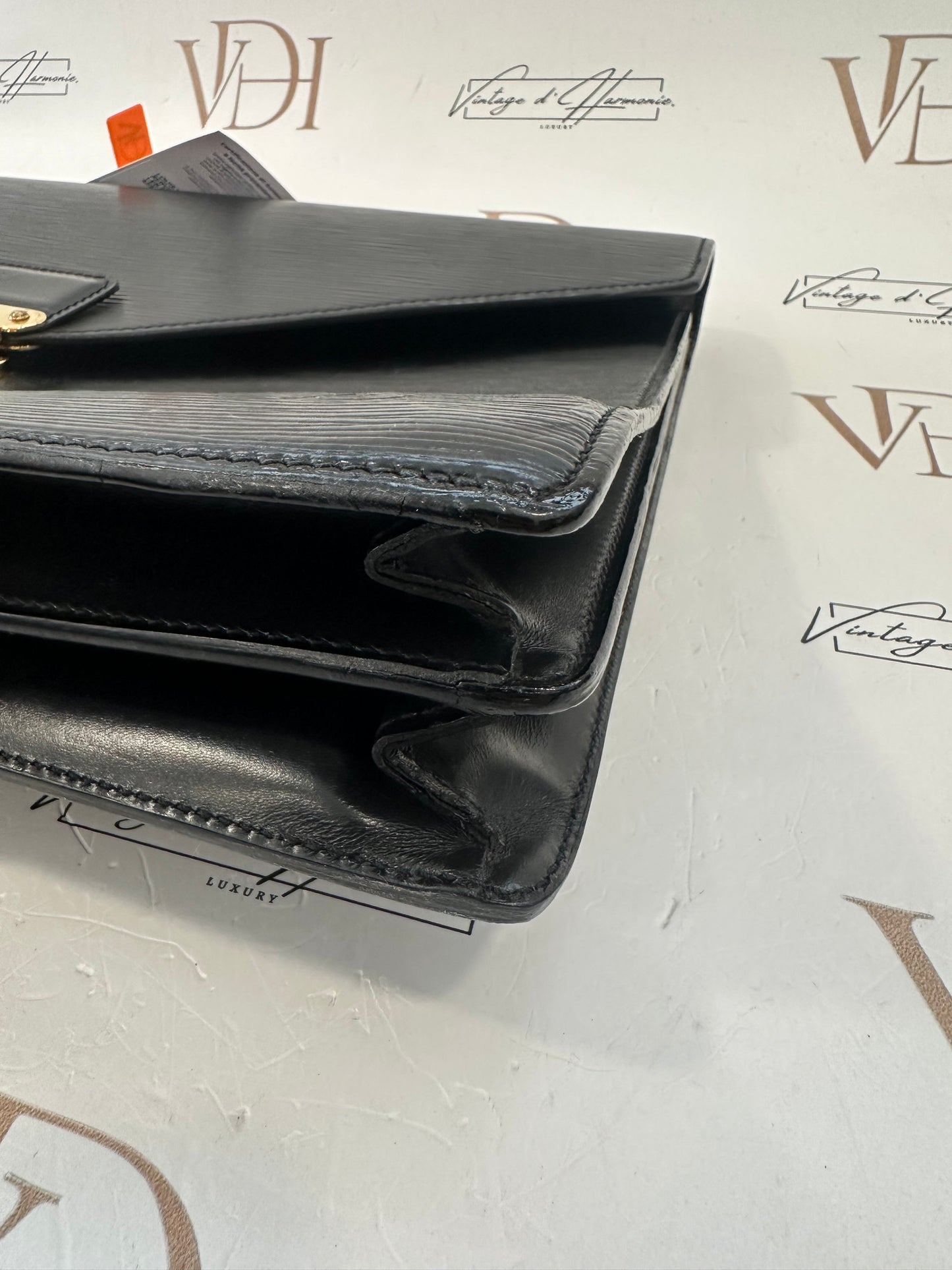 017873 - Louis Vuitton Epi Serviette