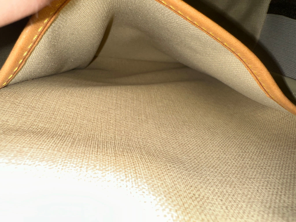 Louis Vuitton Deauville