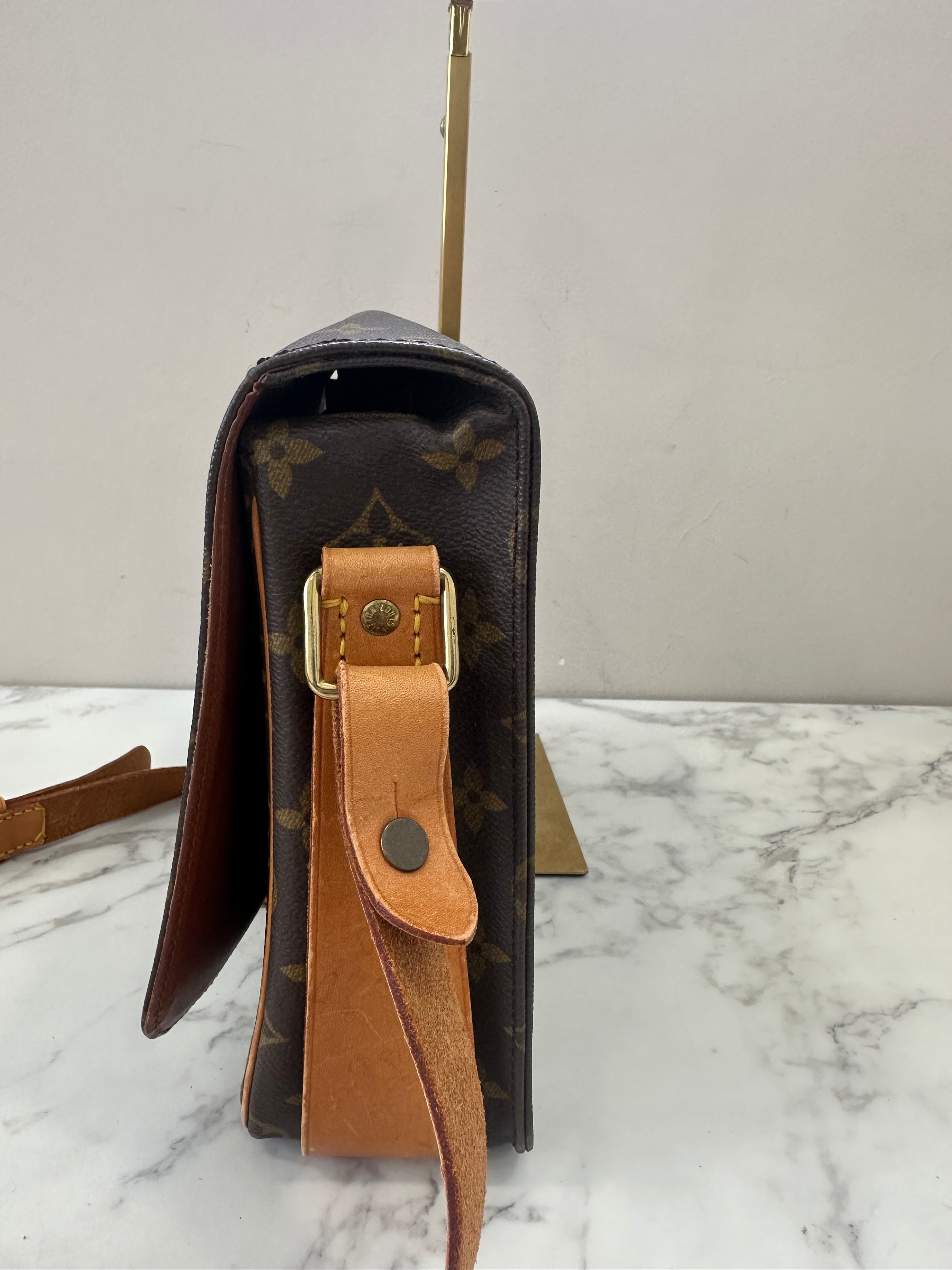 Louis Vuitton Cartouchiere GM