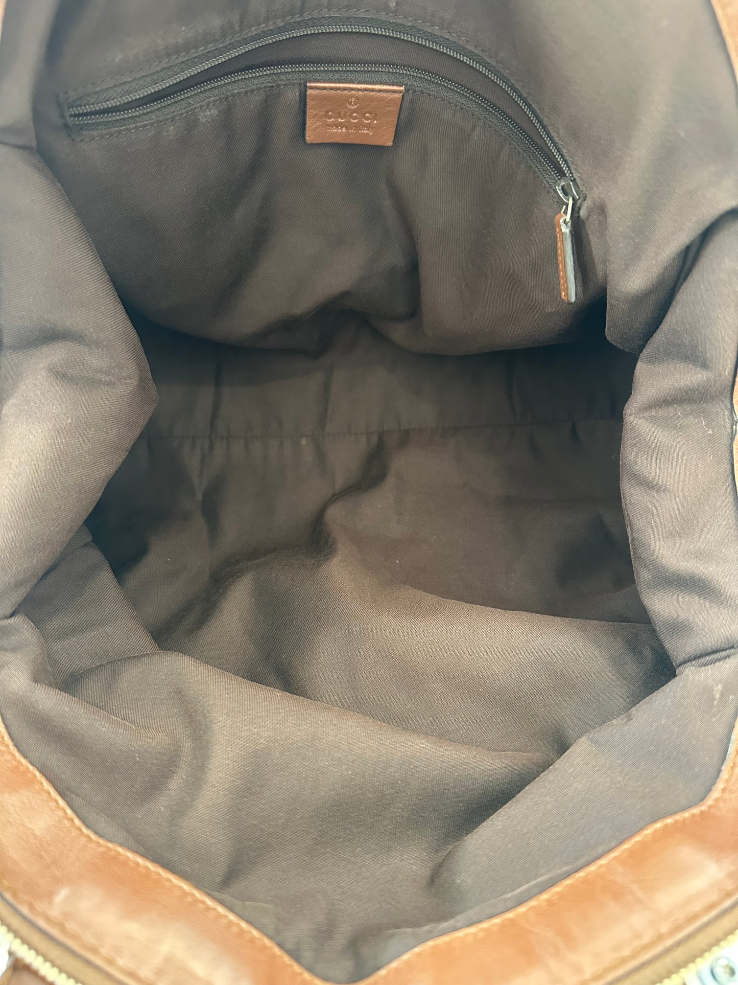 382476 - Gucci Sukey