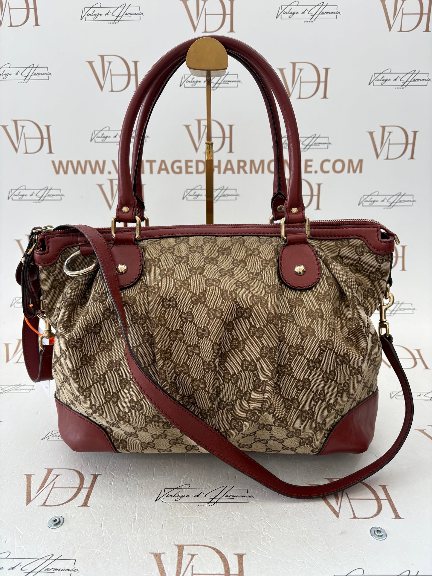 383175 - Gucci Sukey