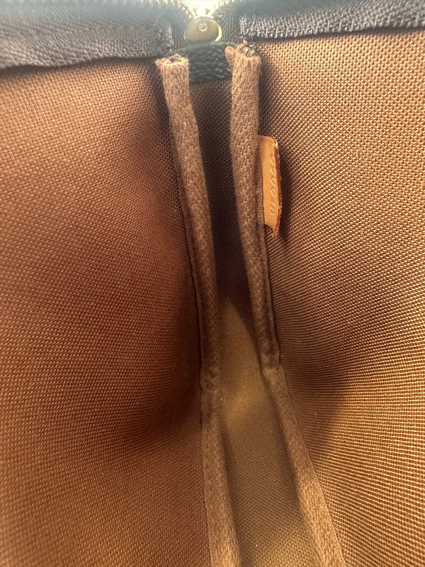 Louis Vuitton Pochette