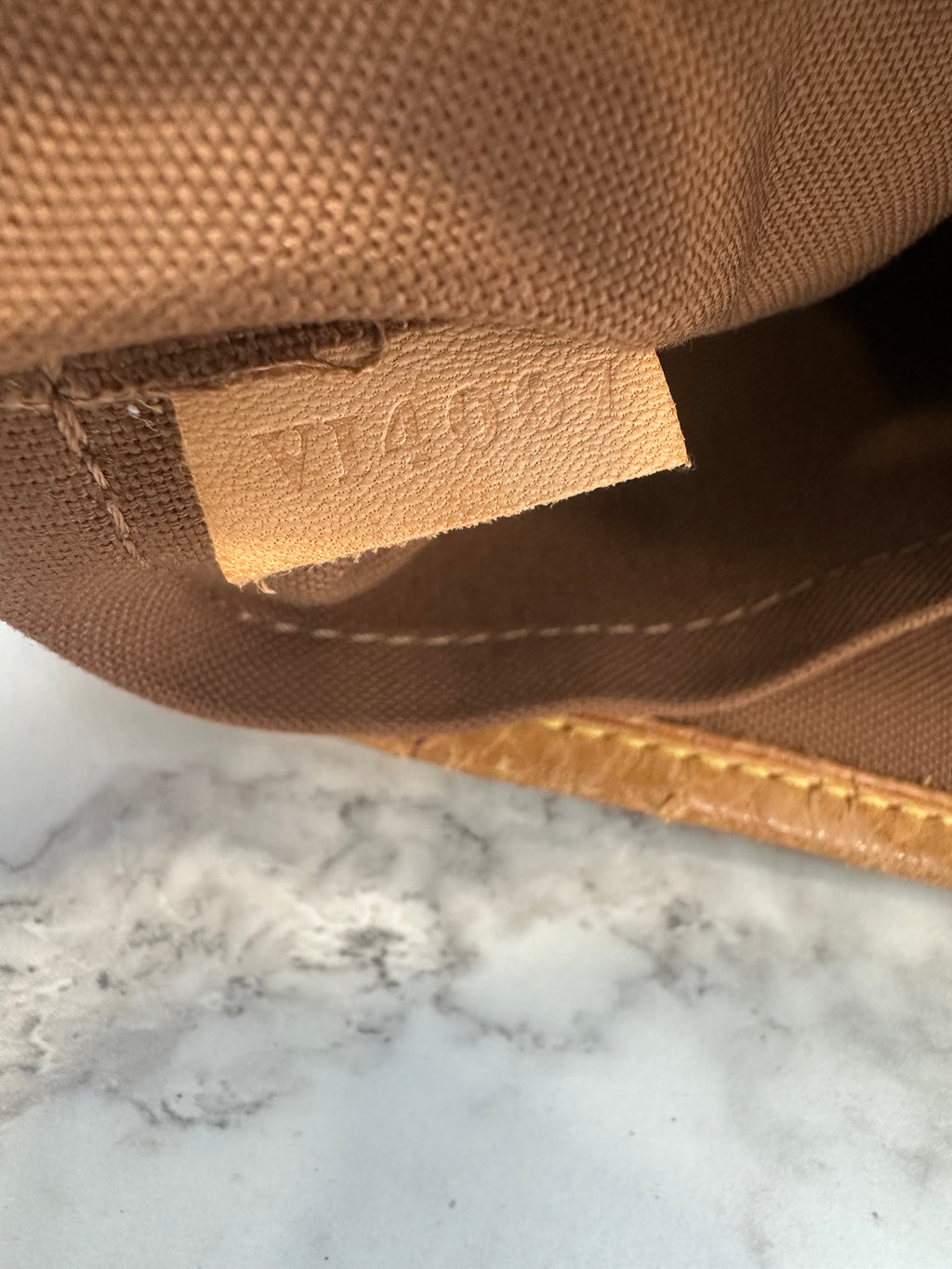 Louis Vuitton Batignolles